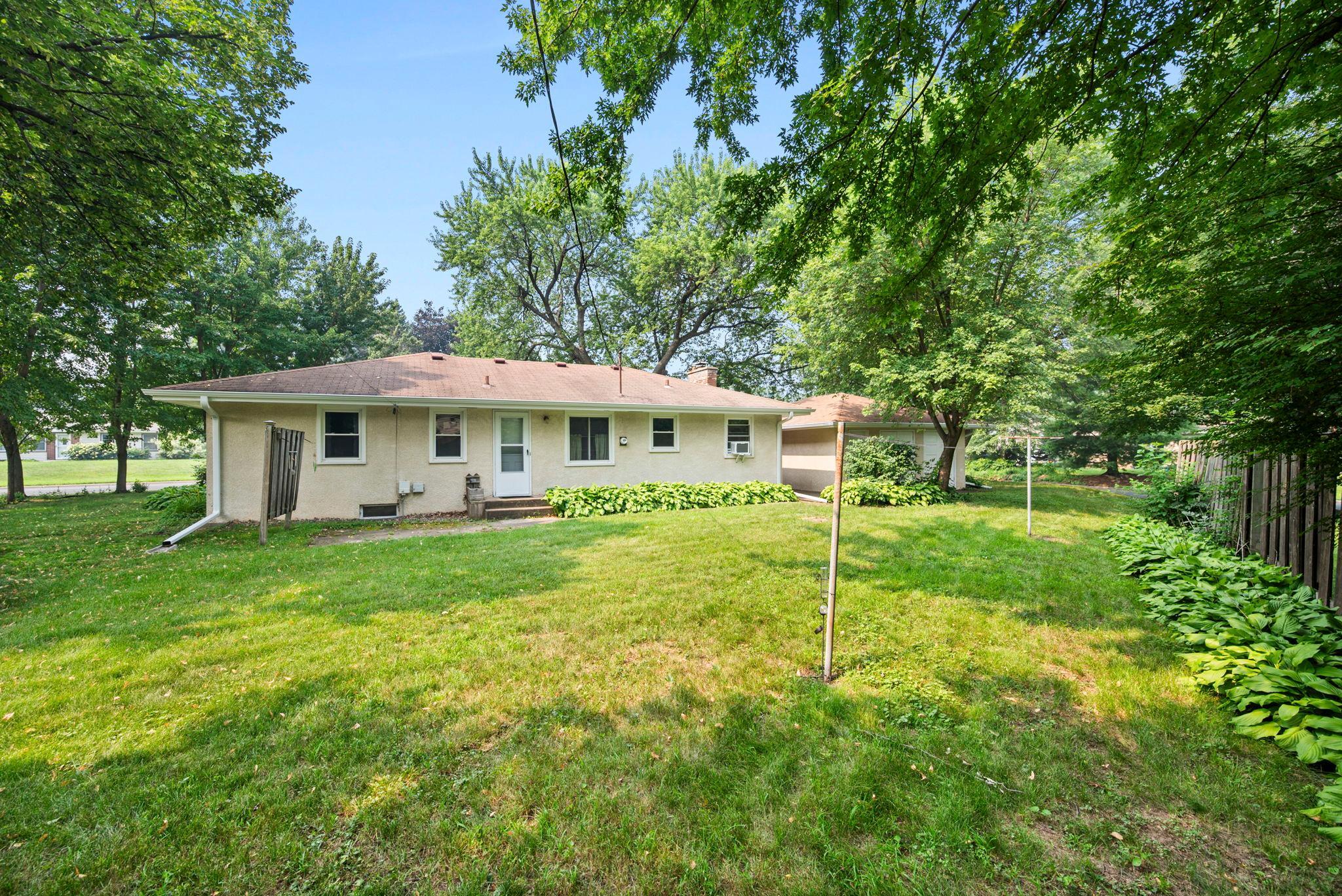 View of Residential at 545 Miriam Street, Mendota Heights MN 55118, Mendota Heights (32 of 47) - Mike Wilen | Minnesota Team Real Estate