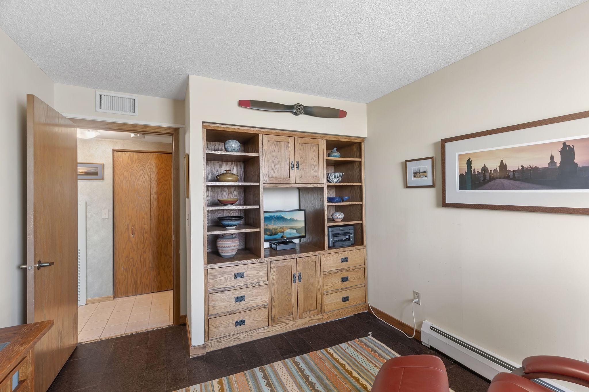View of Residential at 1425 28th Street #508, Minneapolis MN 55408, Minneapolis (15 of 34) - Mike Wilen | Minnesota Team Real Estate