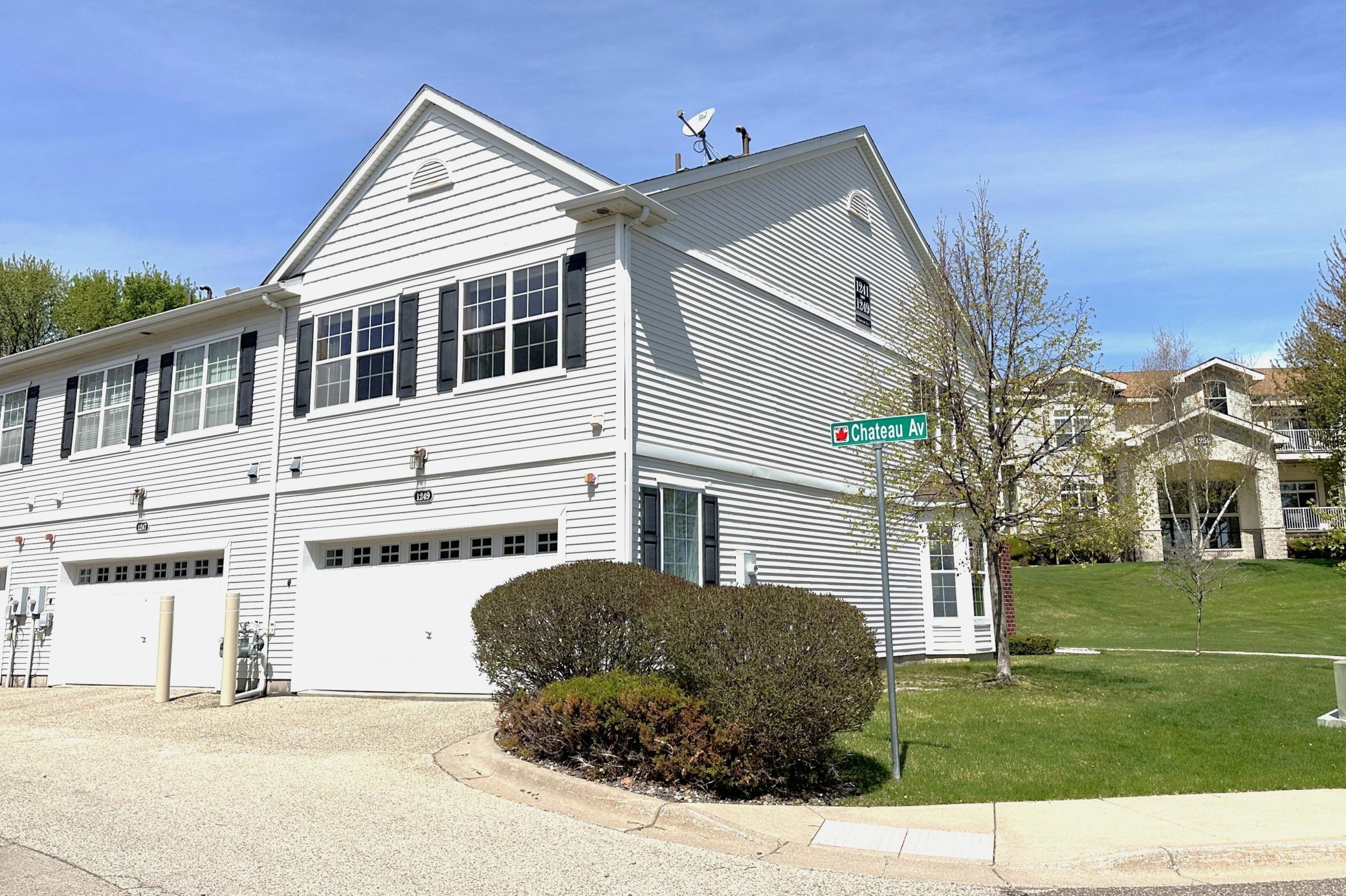 View of Residential at 1249 Chateau Avenue #405, Maplewood MN 55109, Maplewood (20 of 24) - Mike Wilen | Minnesota Team Real Estate