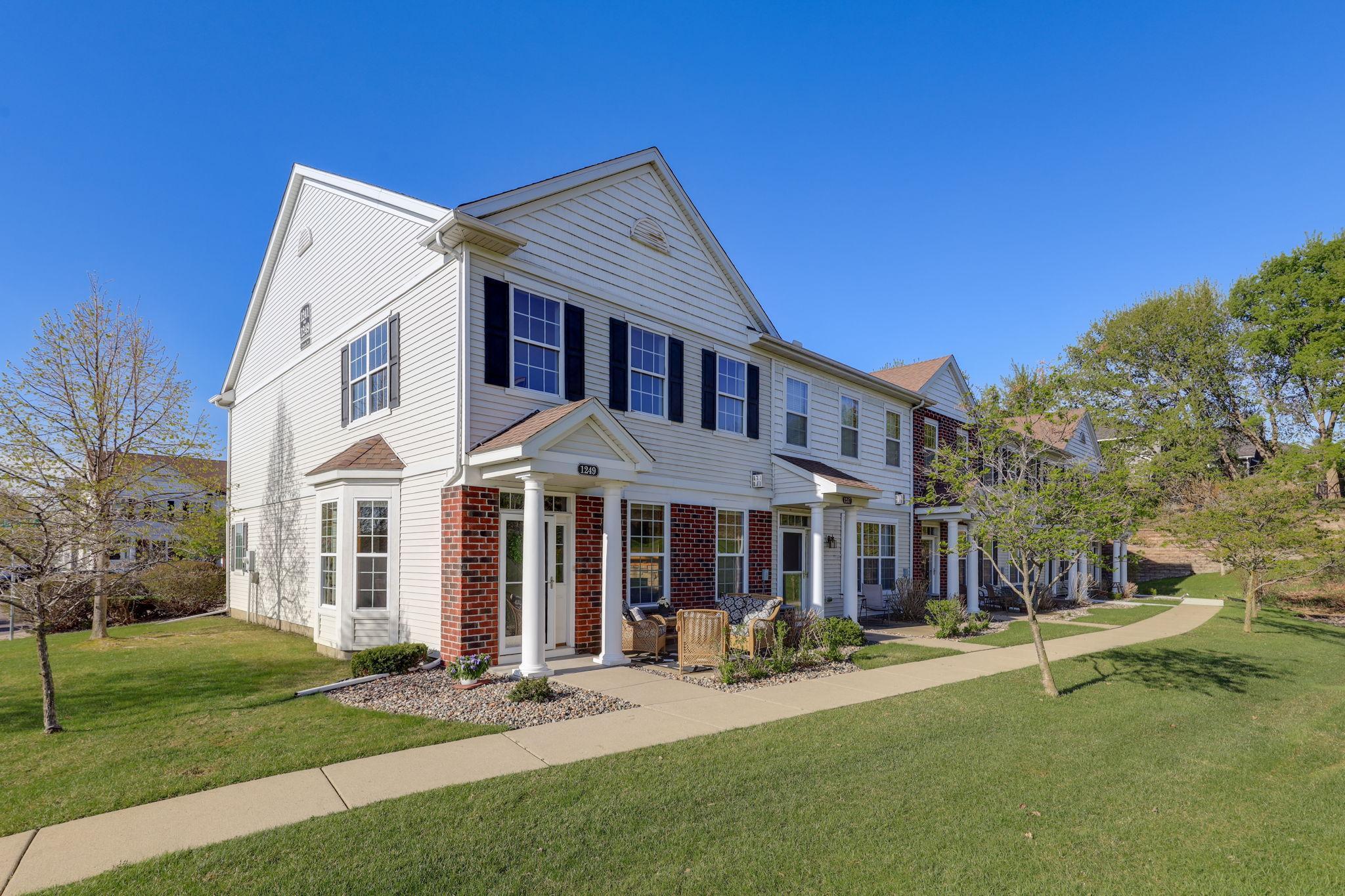 View of Residential at 1249 Chateau Avenue #405, Maplewood MN 55109, Maplewood (18 of 24) - Mike Wilen | Minnesota Team Real Estate