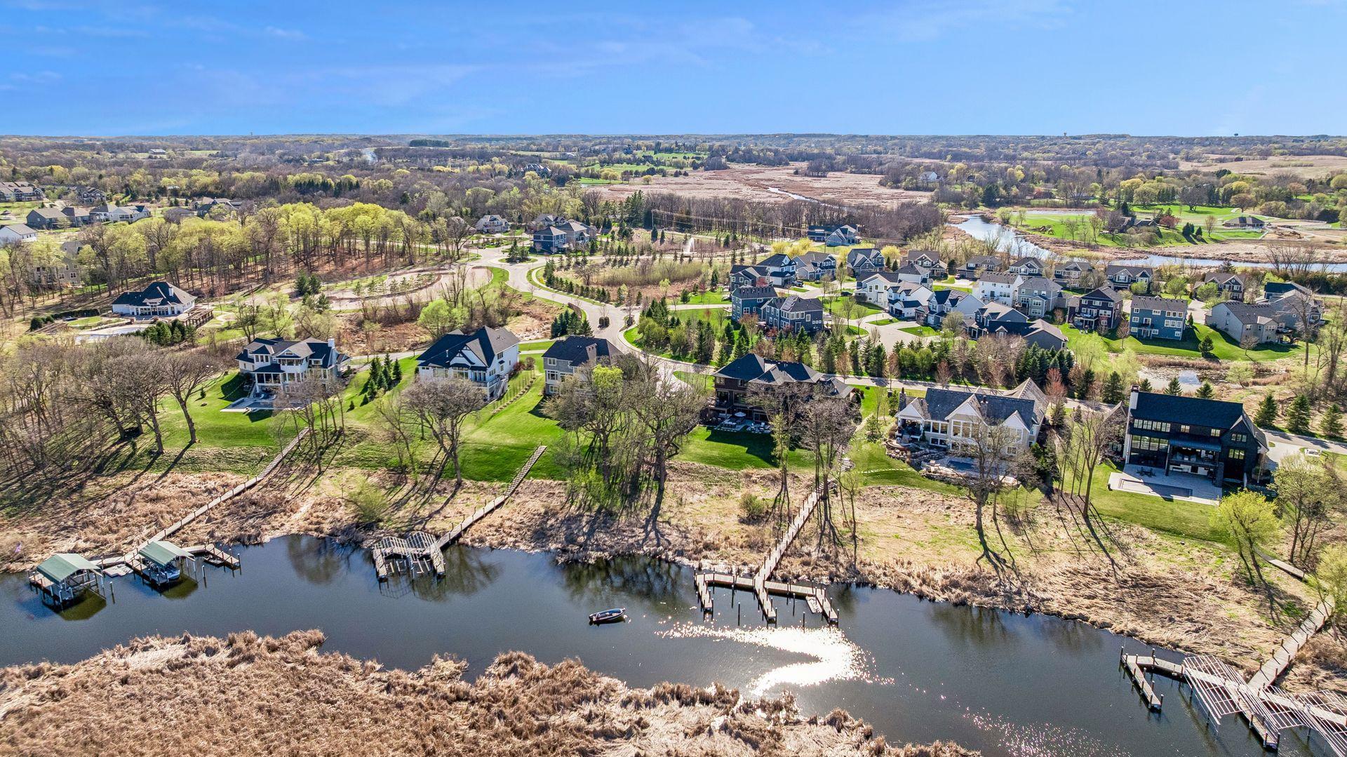 View of Residential at 3776 Woodland Cove Parkway, Excelsior MN 55331, Excelsior (8 of 83) - Mike Wilen | Minnesota Team Real Estate