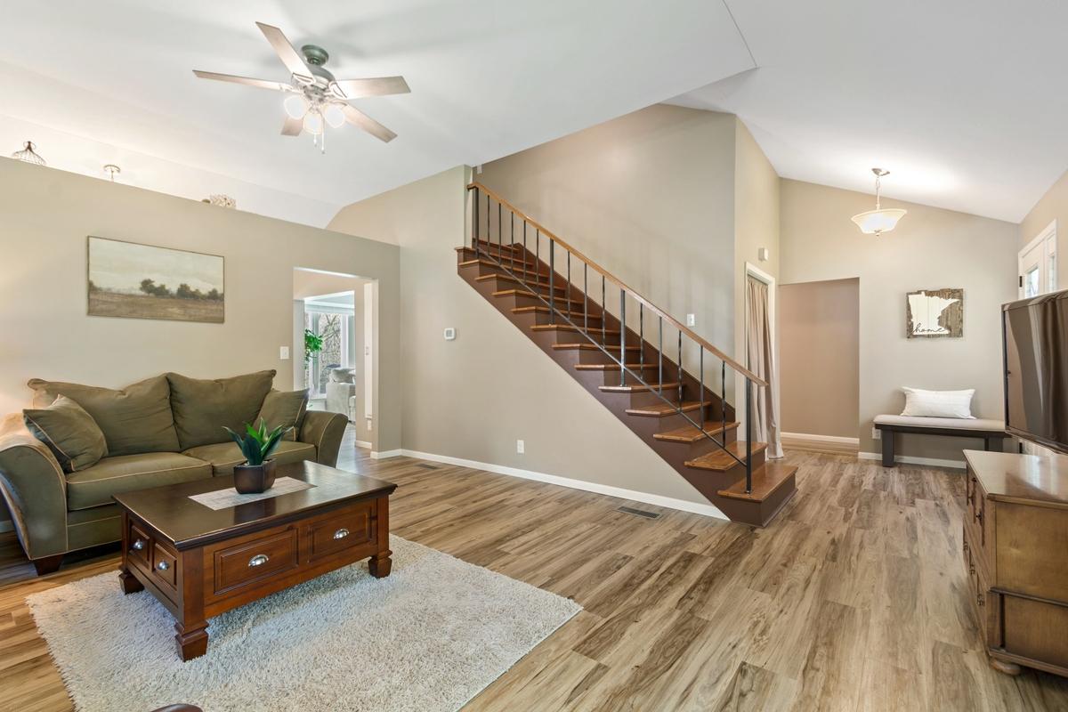 View of Residential at 6715 Sioux Trail, Rockford MN 55373, Rockford (9 of 30) - Mike Wilen | Minnesota Team Real Estate