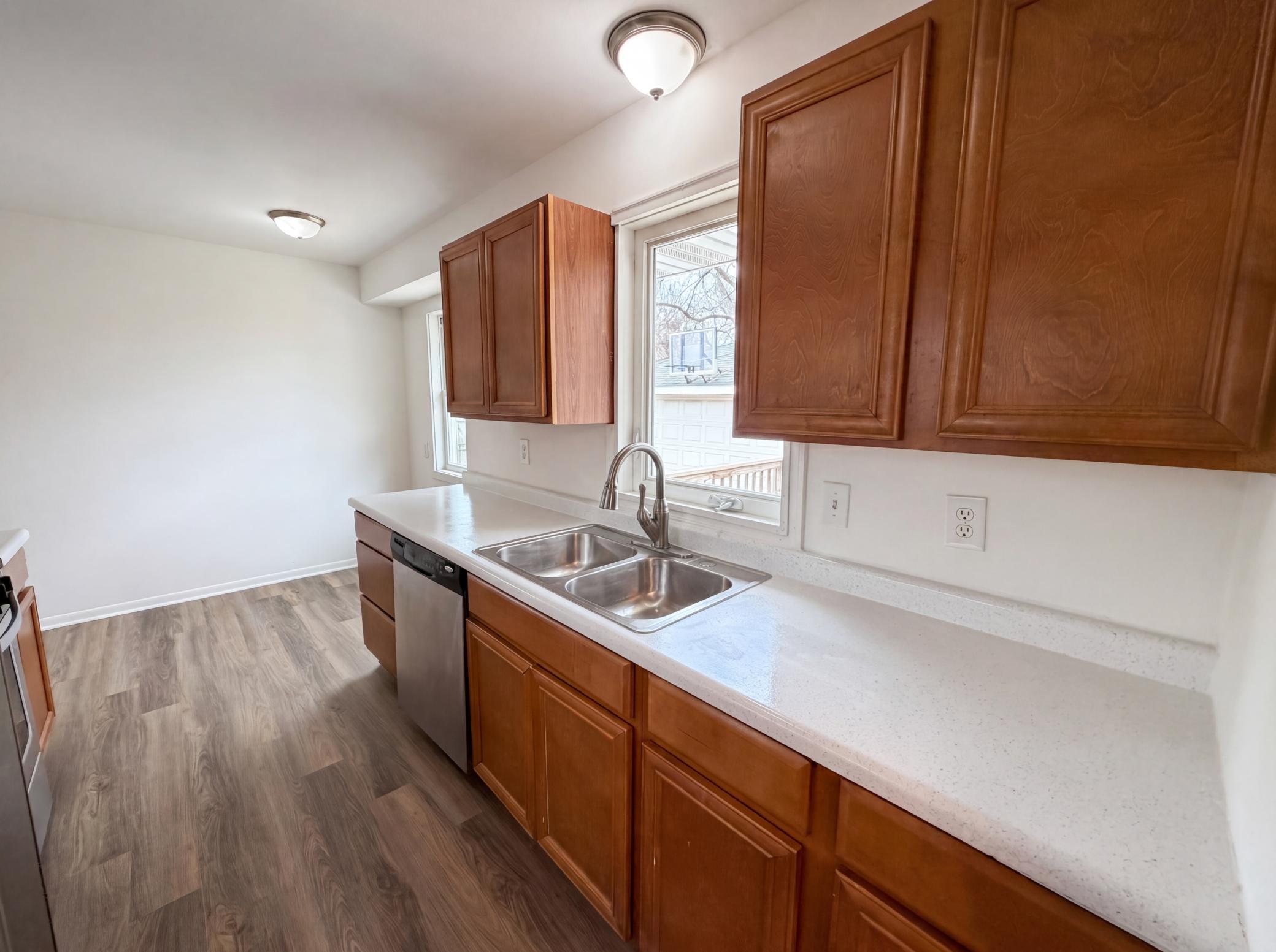 View of Residential at 6319 Perry Avenue, Brooklyn Center MN 55429, Brooklyn Center (16 of 24) - Mike Wilen | Minnesota Team Real Estate