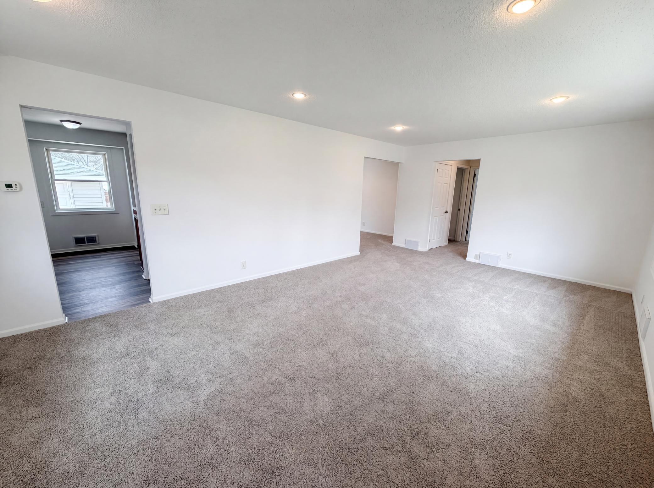 View of Residential at 6319 Perry Avenue, Brooklyn Center MN 55429, Brooklyn Center (3 of 24) - Mike Wilen | Minnesota Team Real Estate