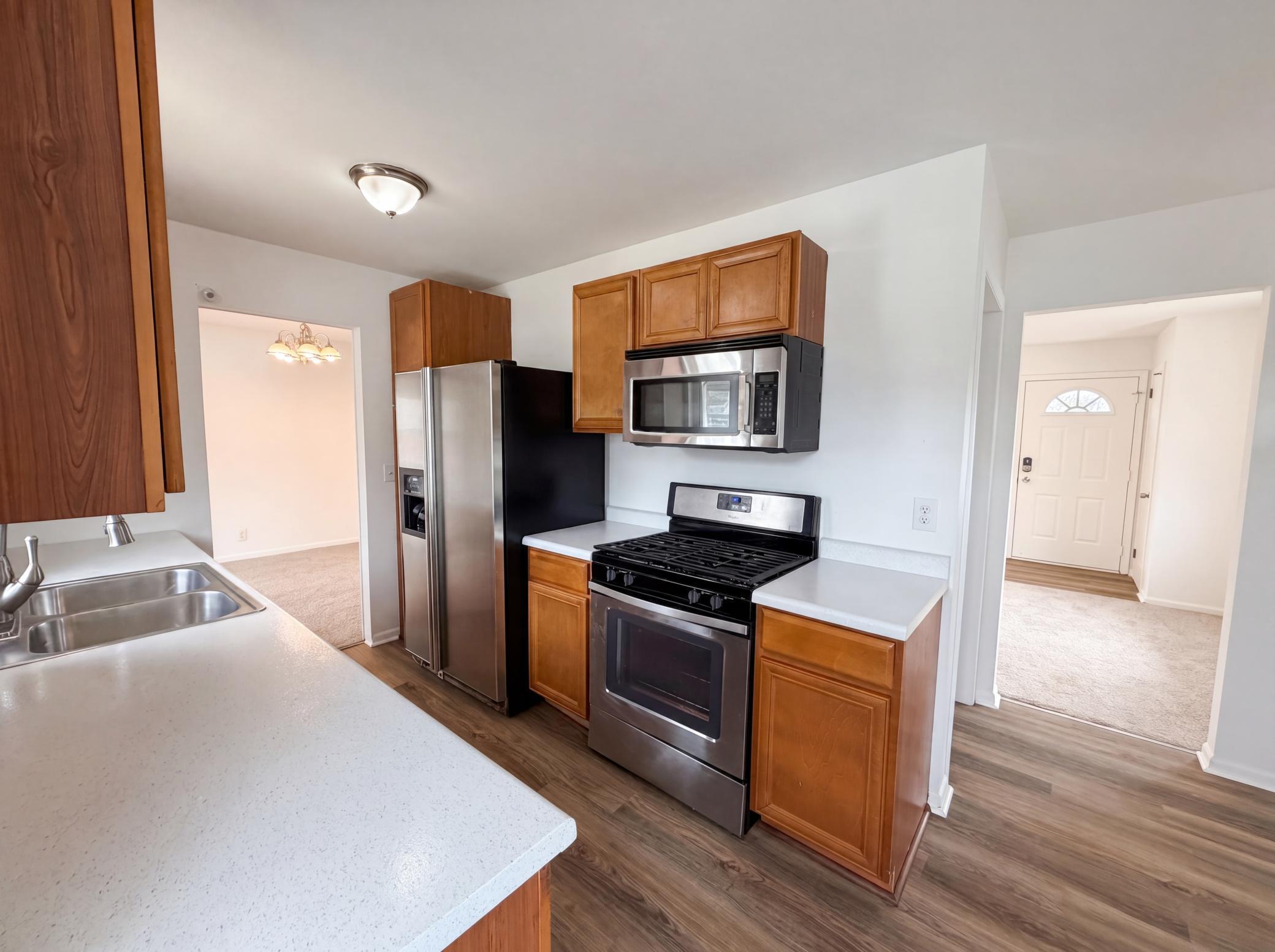 View of Residential at 6319 Perry Avenue, Brooklyn Center MN 55429, Brooklyn Center (2 of 24) - Mike Wilen | Minnesota Team Real Estate