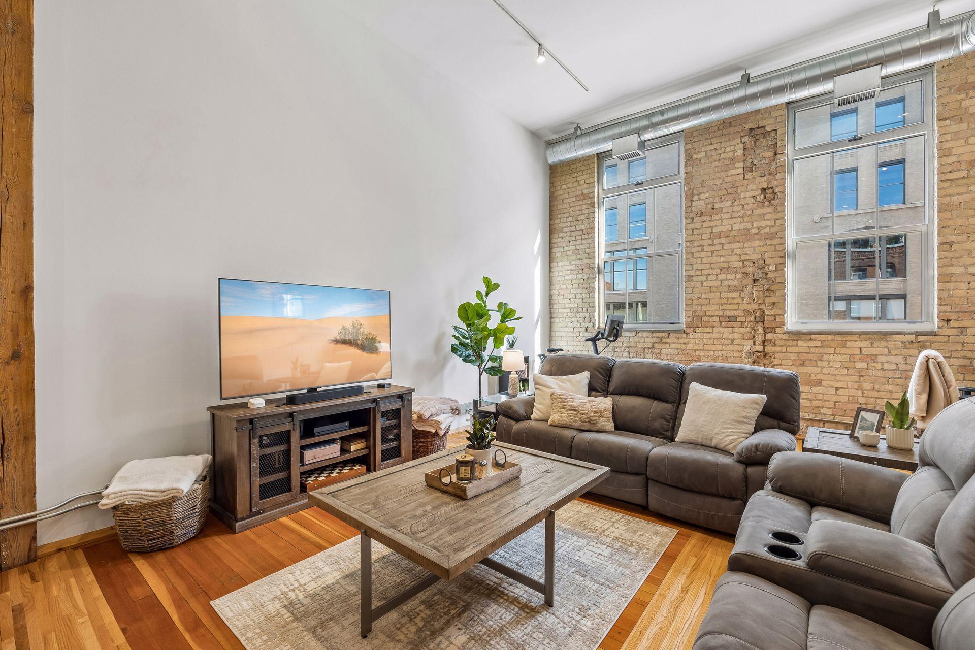 View of Residential at 801 Washington Avenue #220, Minneapolis MN 55401, Minneapolis (13 of 47) - Mike Wilen | Minnesota Team Real Estate
