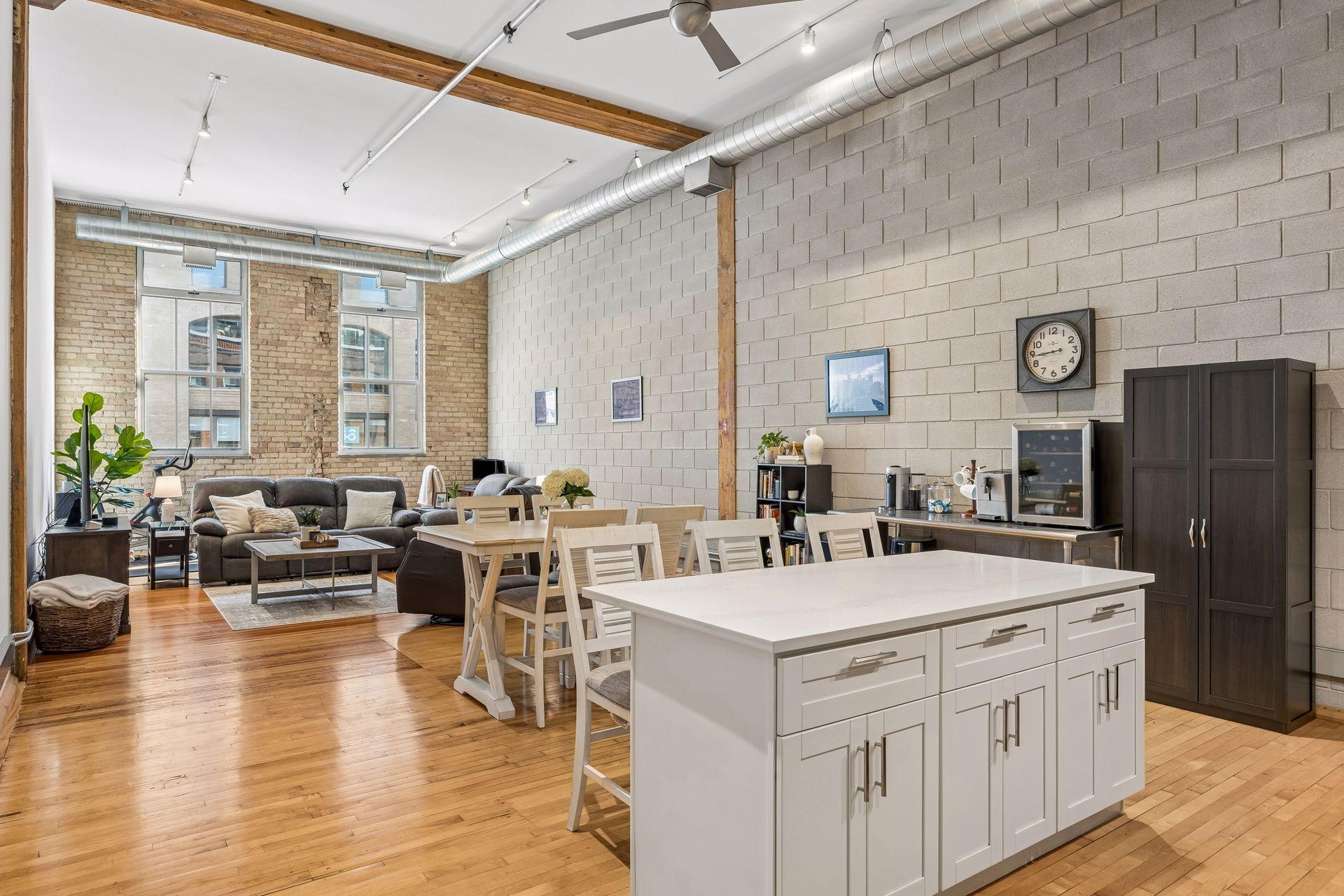 View of Residential at 801 Washington Avenue #220, Minneapolis MN 55401, Minneapolis (10 of 47) - Mike Wilen | Minnesota Team Real Estate