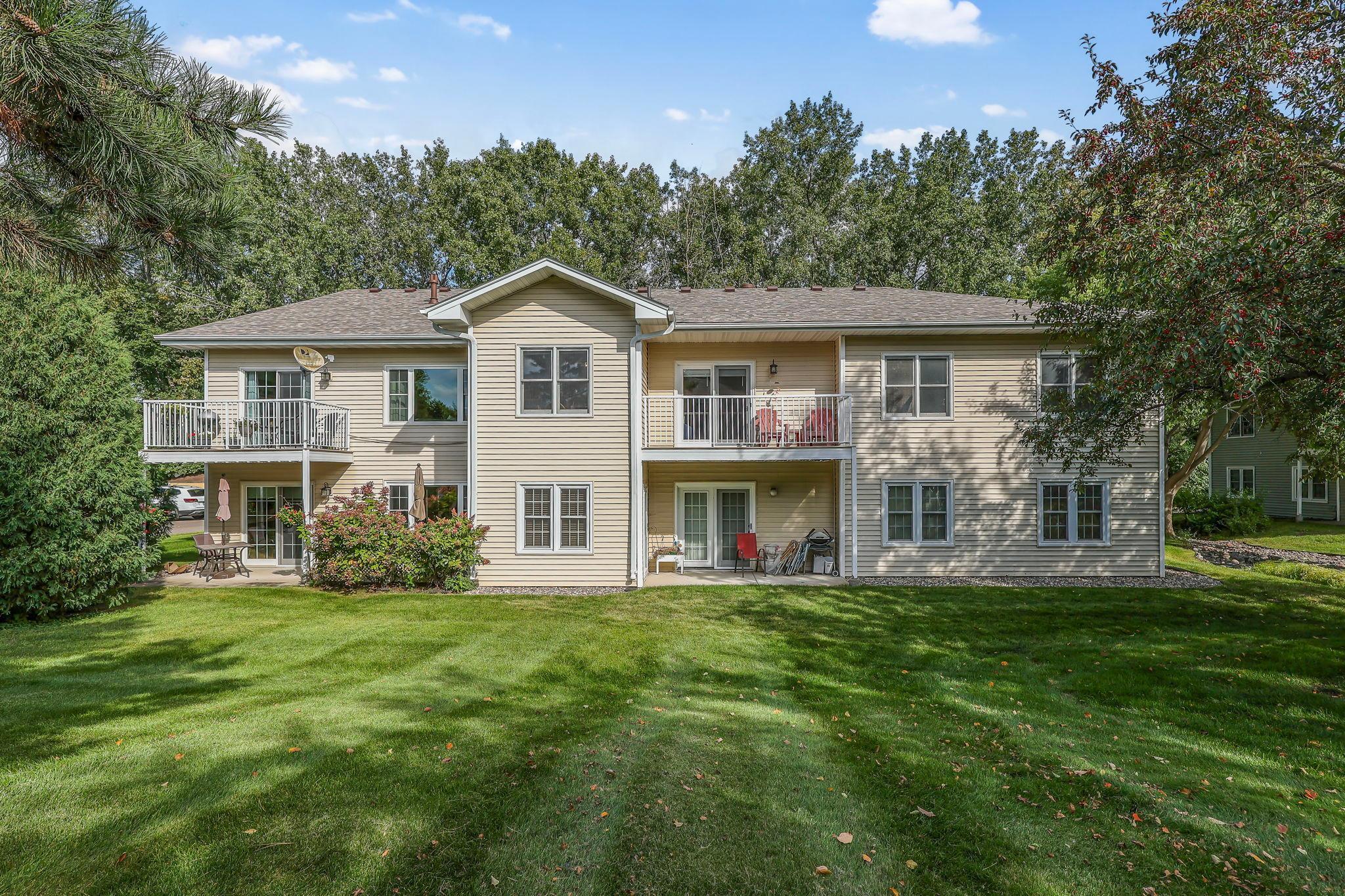 View of Residential at 1827 County Rd. E #18, White Bear Lake MN 55110, White Bear Lake (20 of 23) - Mike Wilen | Minnesota Team Real Estate