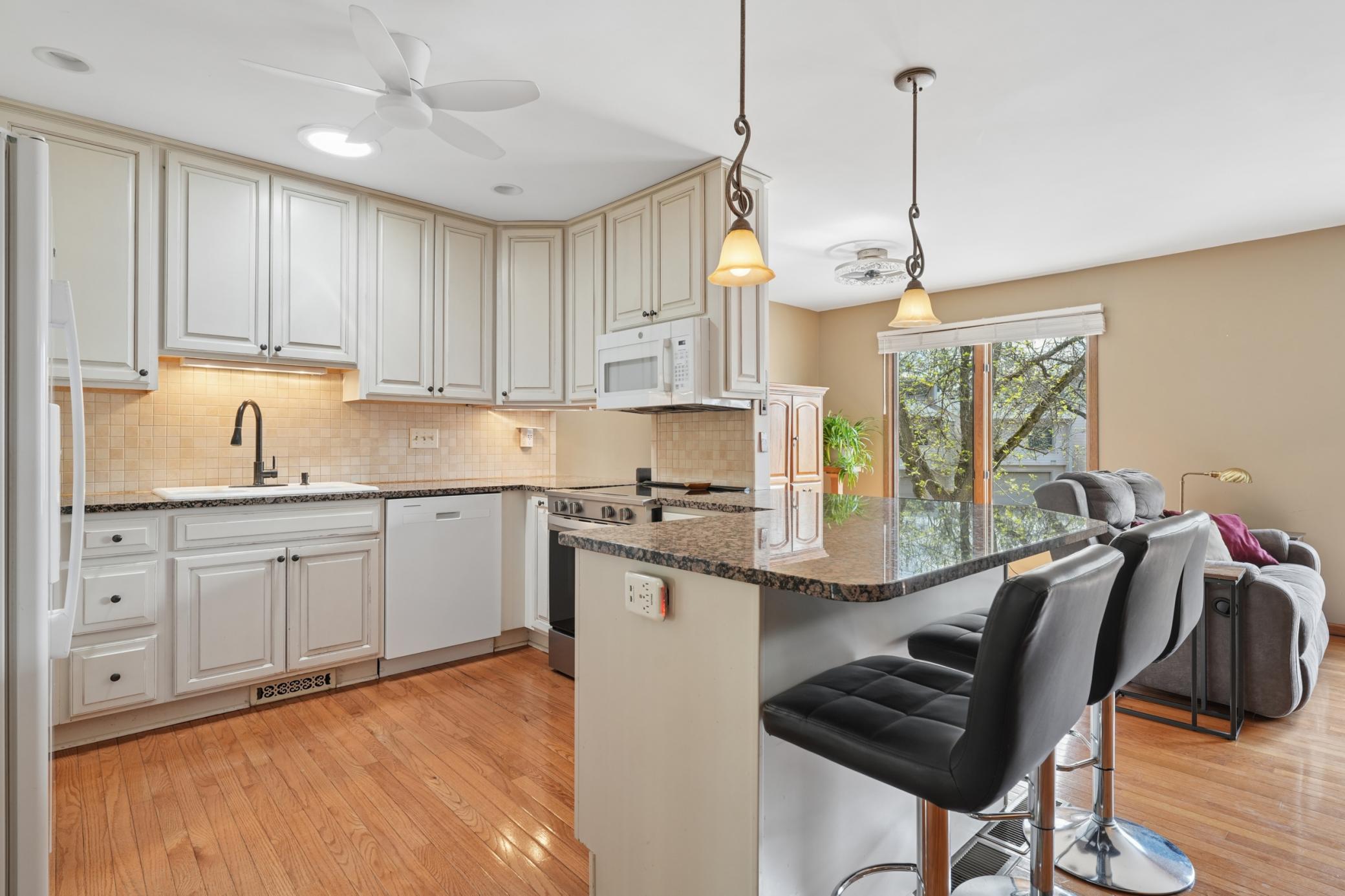 View of Residential at 8401 137th Court, Apple Valley MN 55124, Apple Valley - Mike Wilen | Minnesota Team Real Estate