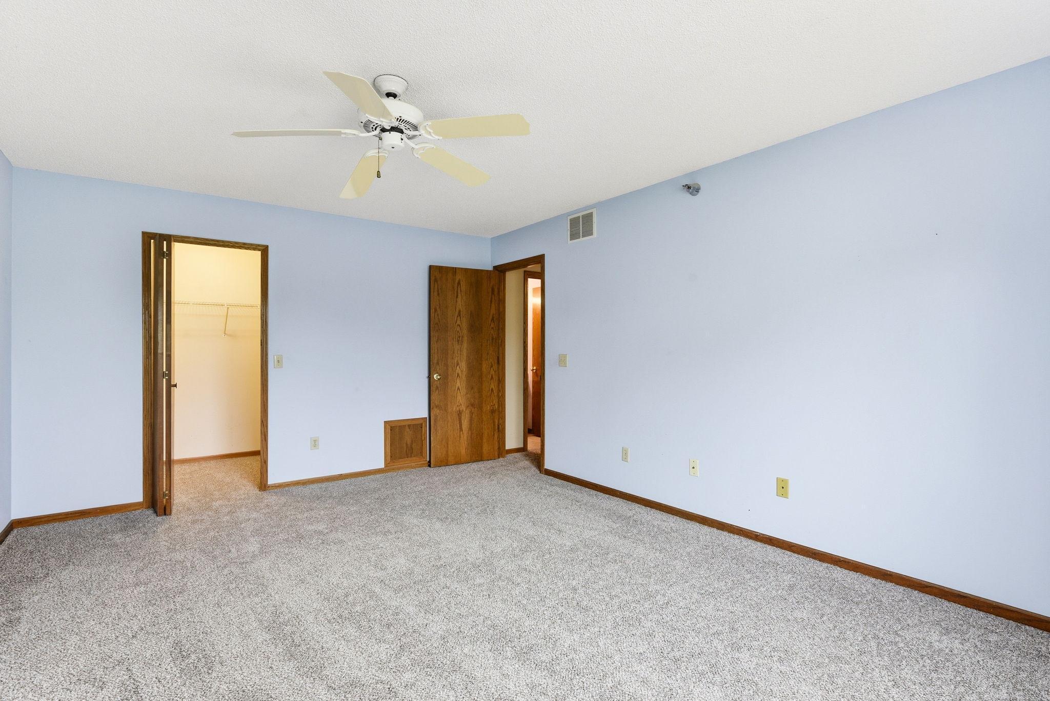 View of Residential at 2565 Lockwood Drive #108, Mendota Heights MN 55120, Mendota Heights (26 of 34) - Mike Wilen | Minnesota Team Real Estate
