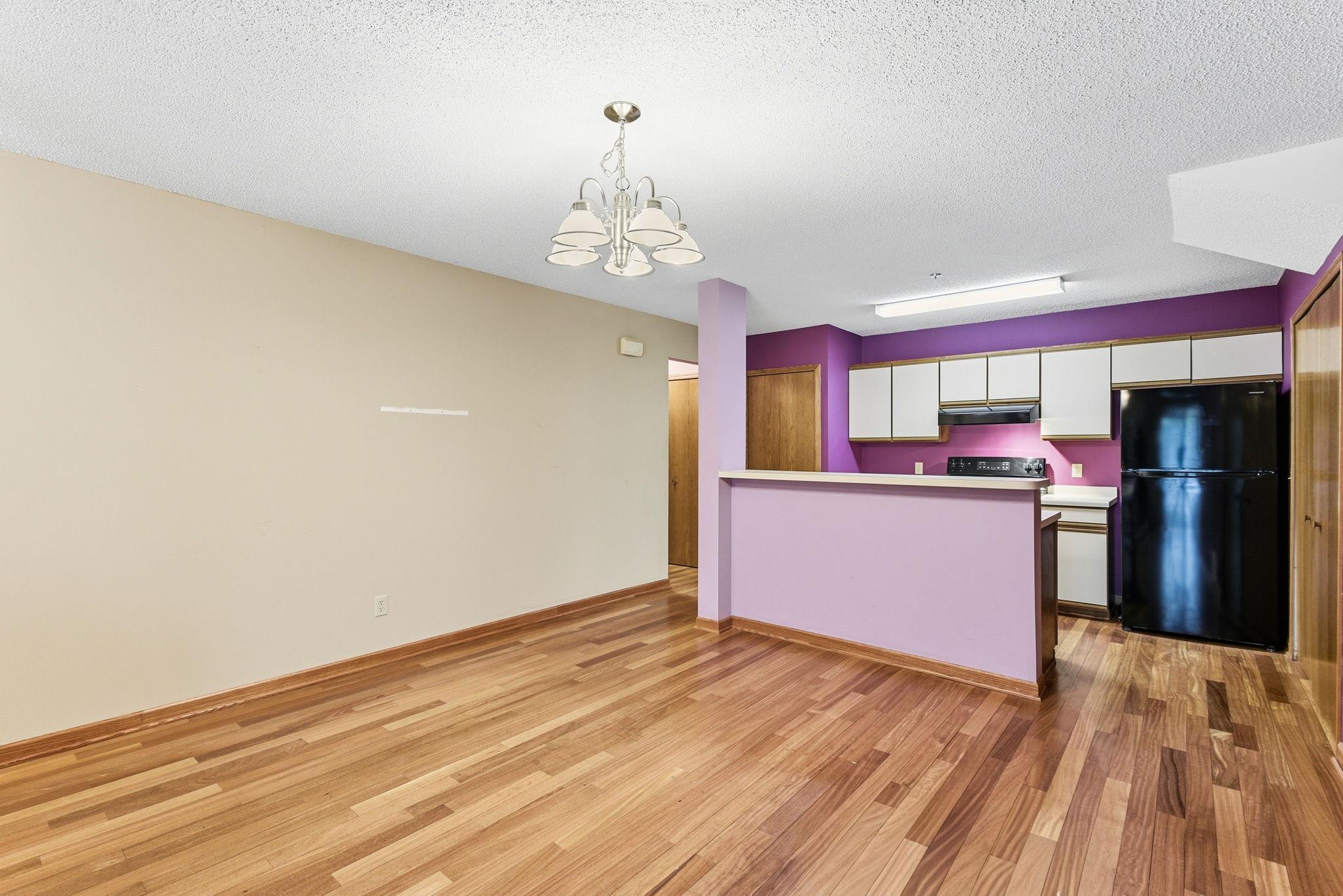 View of Residential at 2565 Lockwood Drive #108, Mendota Heights MN 55120, Mendota Heights (13 of 34) - Mike Wilen | Minnesota Team Real Estate