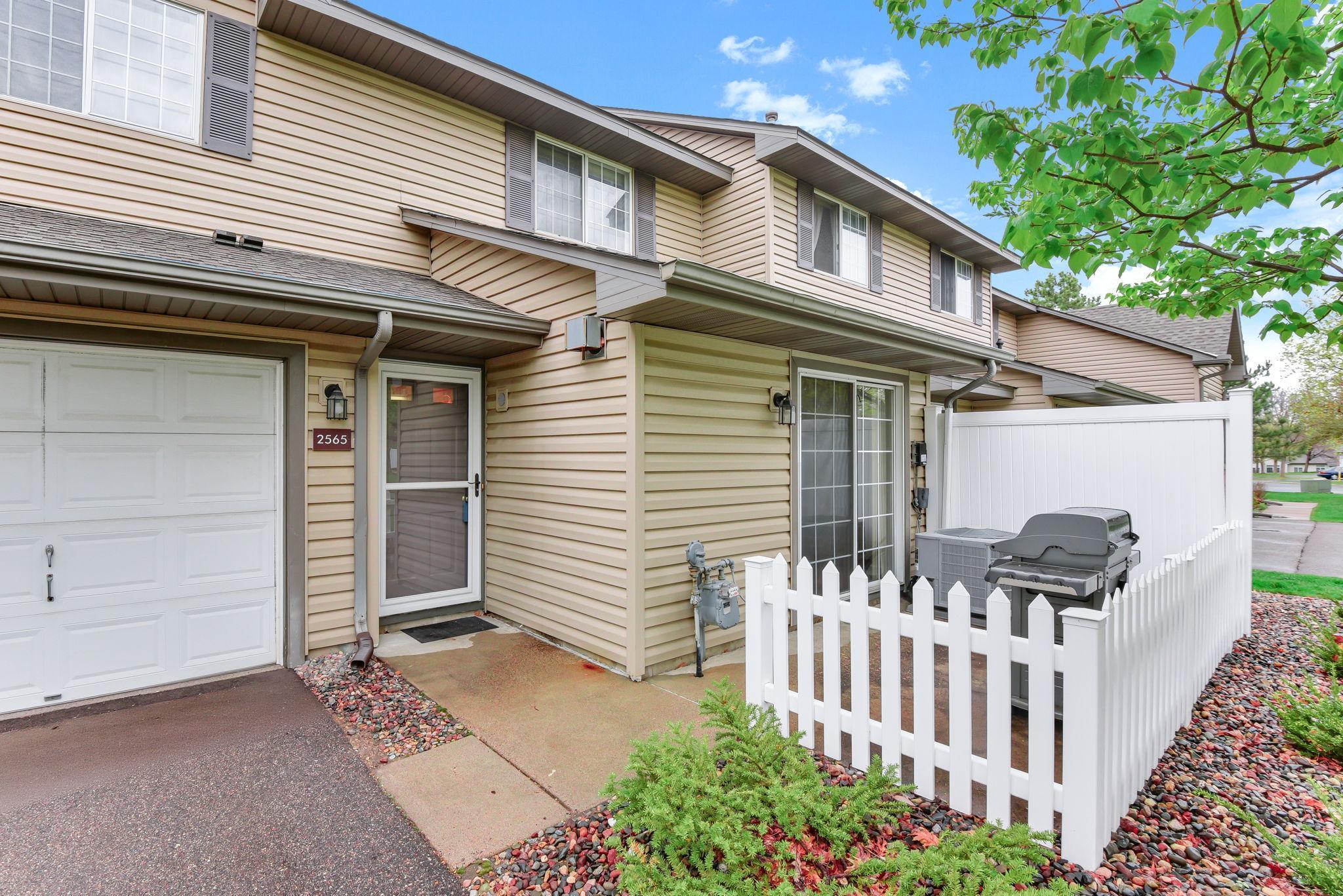 View of Residential at 2565 Lockwood Drive #108, Mendota Heights MN 55120, Mendota Heights (4 of 34) - Mike Wilen | Minnesota Team Real Estate
