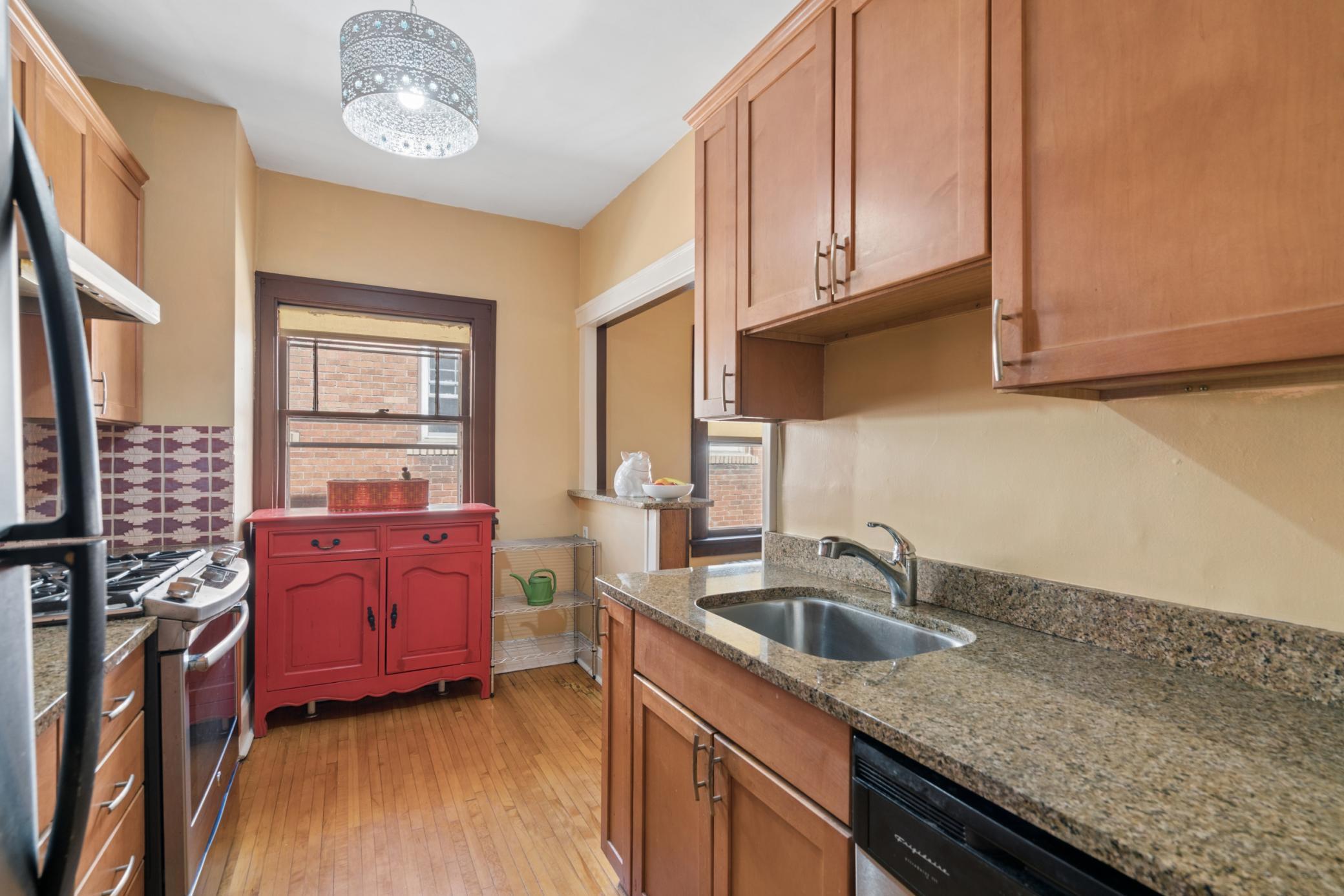 View of Residential at 3534 Harriet Avenue #4, Minneapolis MN 55408, Minneapolis (14 of 25) - Mike Wilen | Minnesota Team Real Estate
