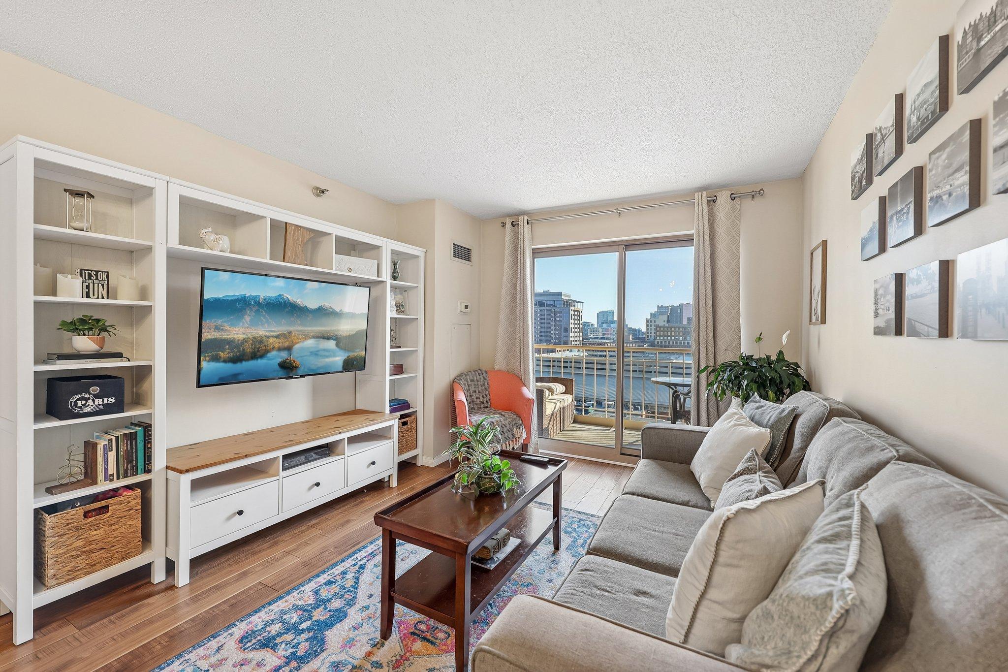 View of Residential at 401 1st Street #1221, Minneapolis MN 55401, Minneapolis - Mike Wilen | Minnesota Team Real Estate