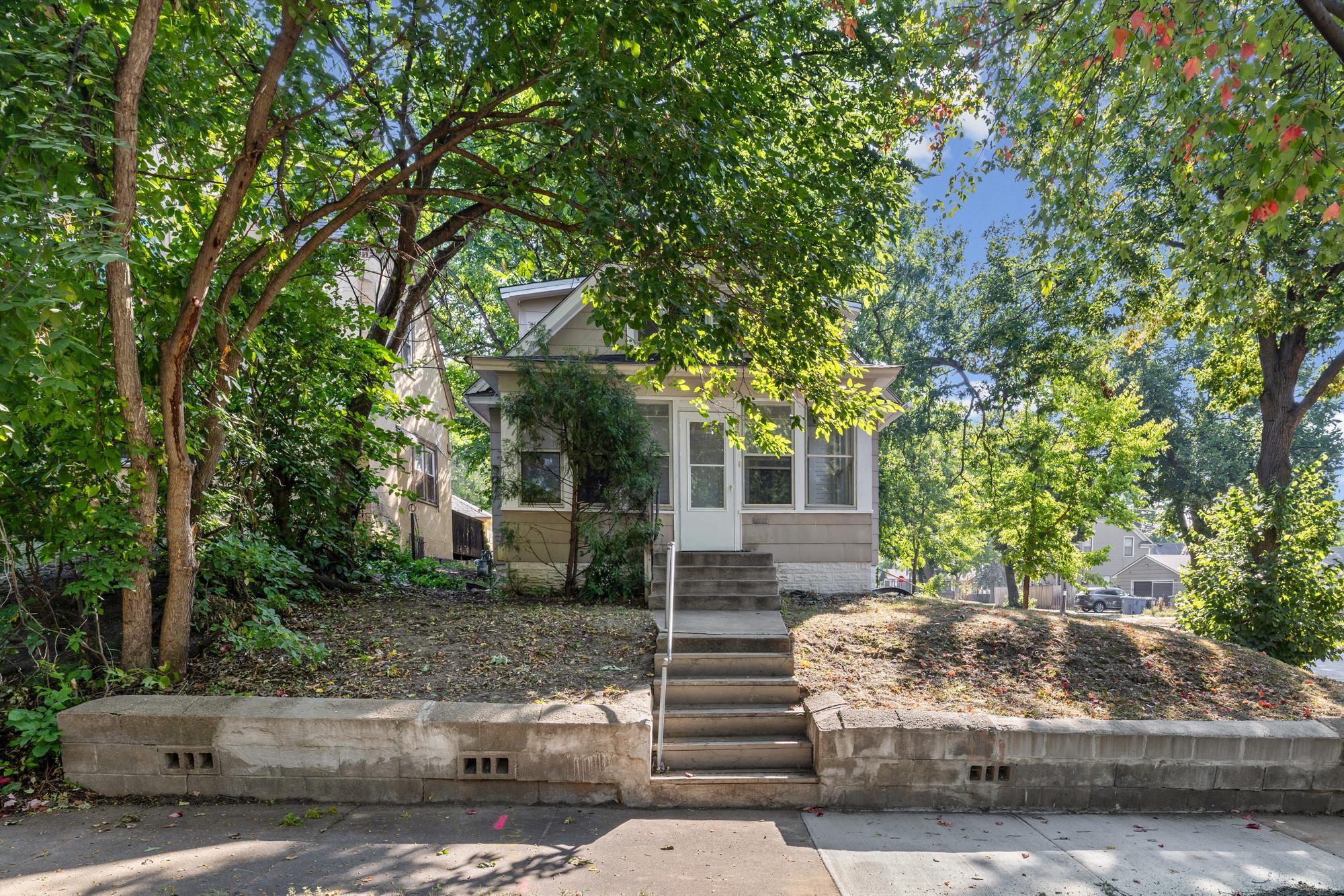 View of Residential at 3400 Aldrich Avenue, Minneapolis MN 55412, Minneapolis (30 of 43) - Mike Wilen | Minnesota Team Real Estate
