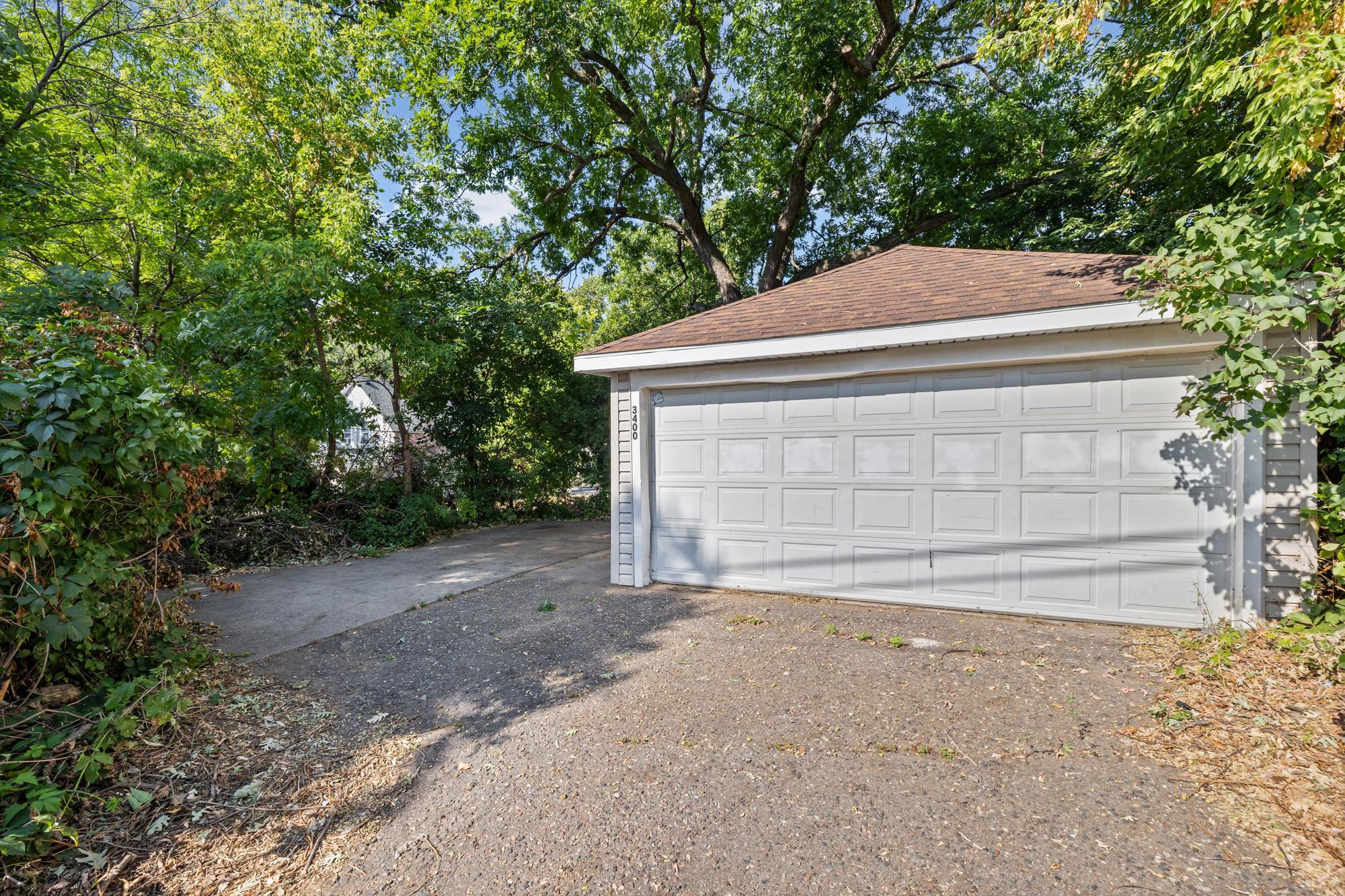View of Residential at 3400 Aldrich Avenue, Minneapolis MN 55412, Minneapolis (39 of 43) - Mike Wilen | Minnesota Team Real Estate
