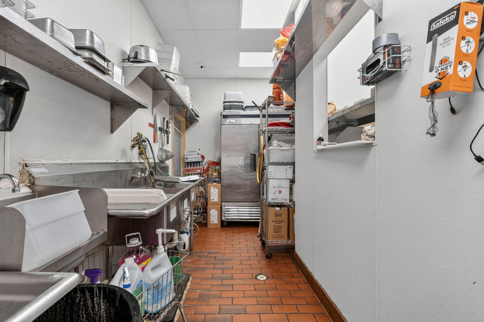 View of Commercial Sale at 1405 Lake Street, Minneapolis MN 55407, Minneapolis (16 of 32) - Mike Wilen | Minnesota Team Real Estate