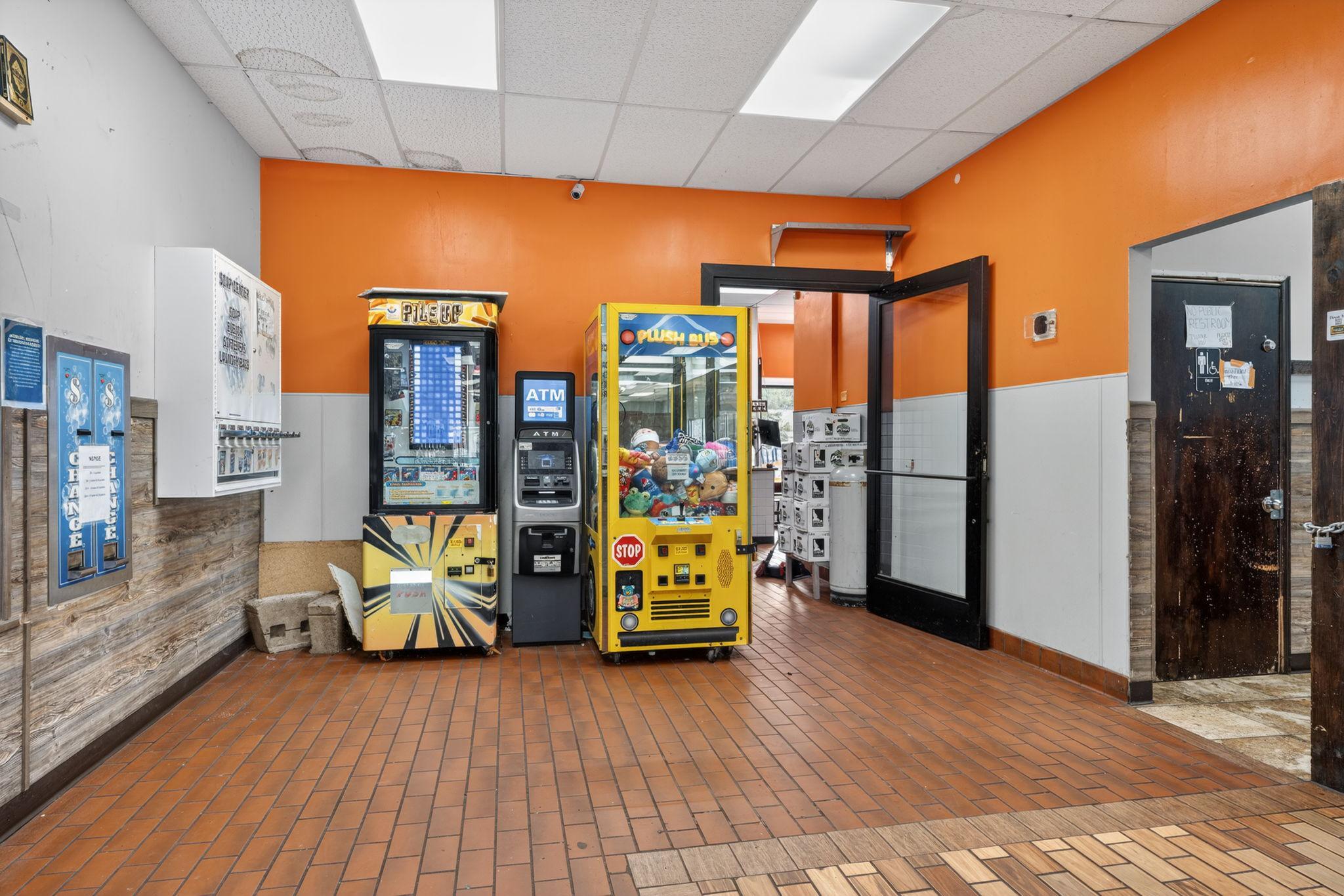 View of Commercial Sale at 1405 Lake Street, Minneapolis MN 55407, Minneapolis (7 of 32) - Mike Wilen | Minnesota Team Real Estate