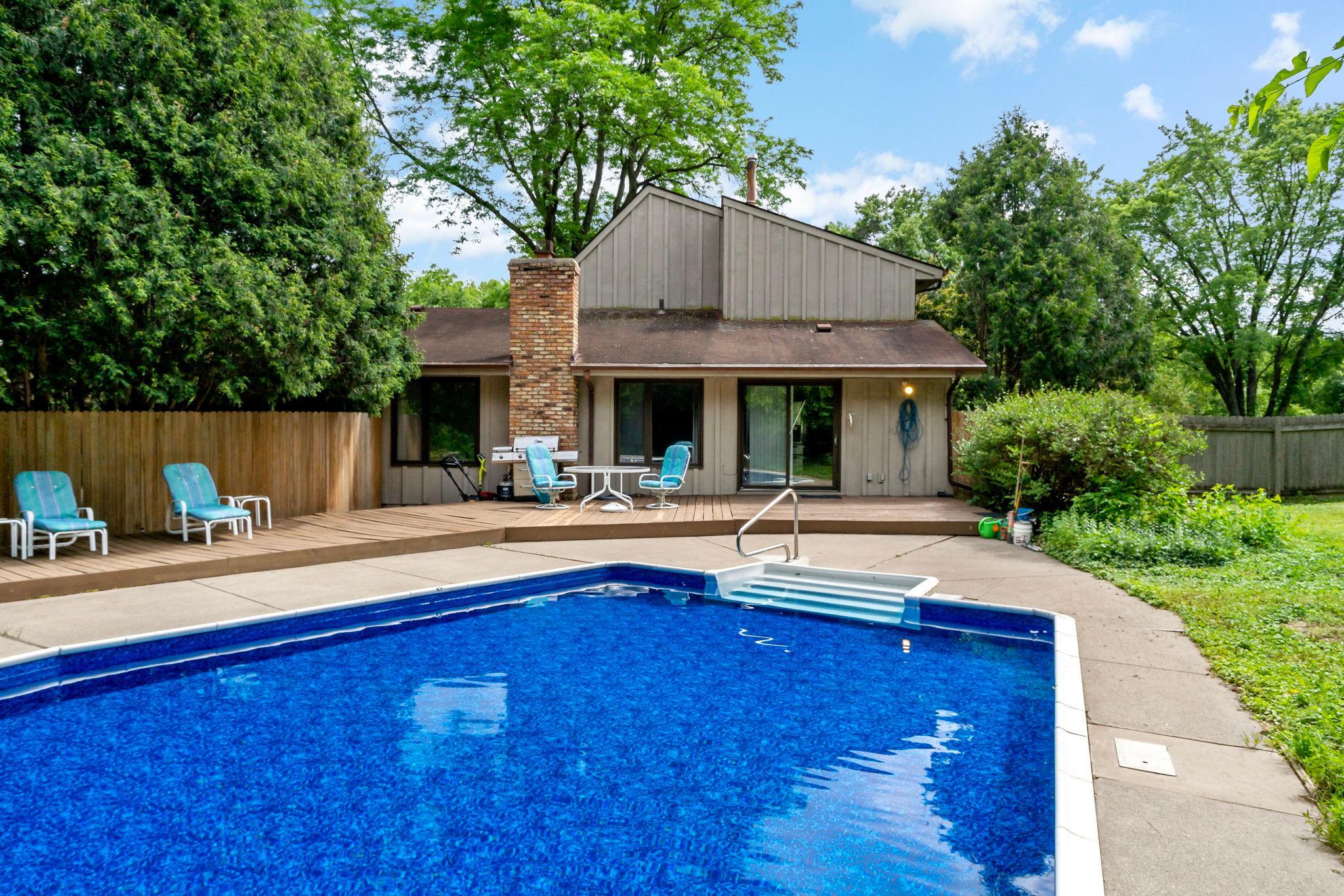 View of Residential at 15024 Highland Trail, Minnetonka MN 55345, Minnetonka (3 of 23) - Mike Wilen | Minnesota Team Real Estate