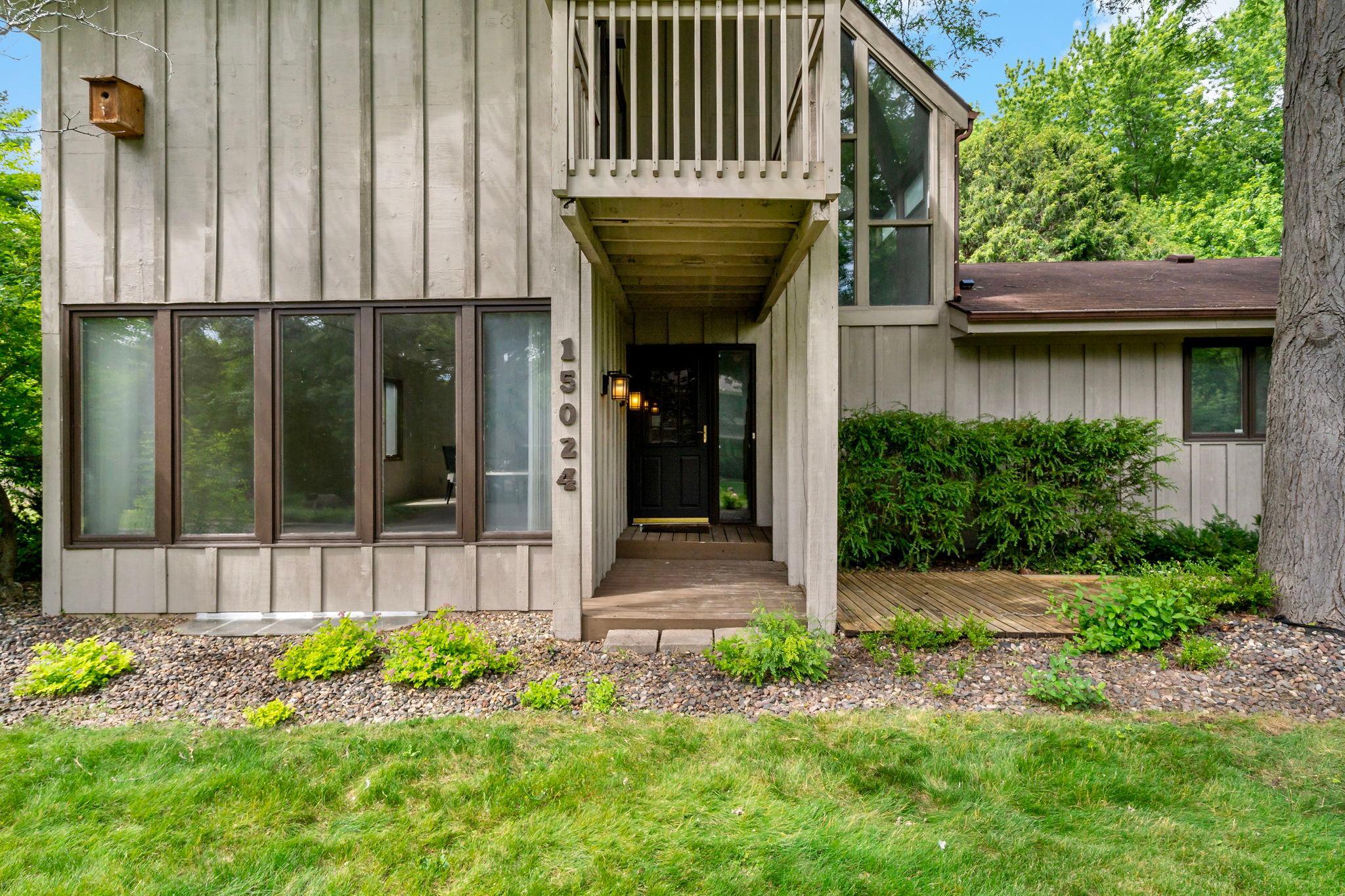 View of Residential at 15024 Highland Trail, Minnetonka MN 55345, Minnetonka (15 of 23) - Mike Wilen | Minnesota Team Real Estate
