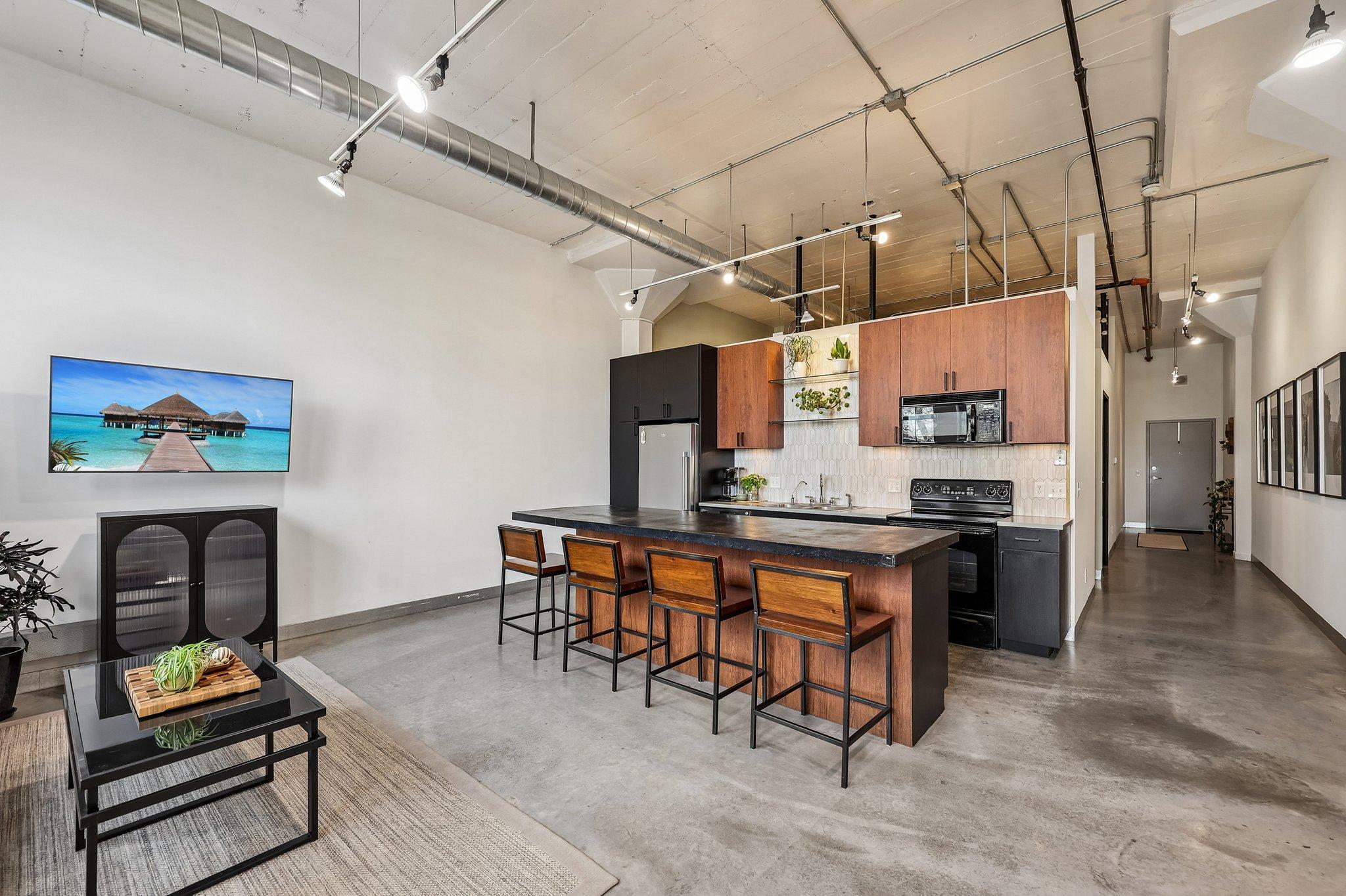 View of Residential at 730 Stinson Boulevard #222, Minneapolis MN 55413, Minneapolis (6 of 37) - Mike Wilen | Minnesota Team Real Estate