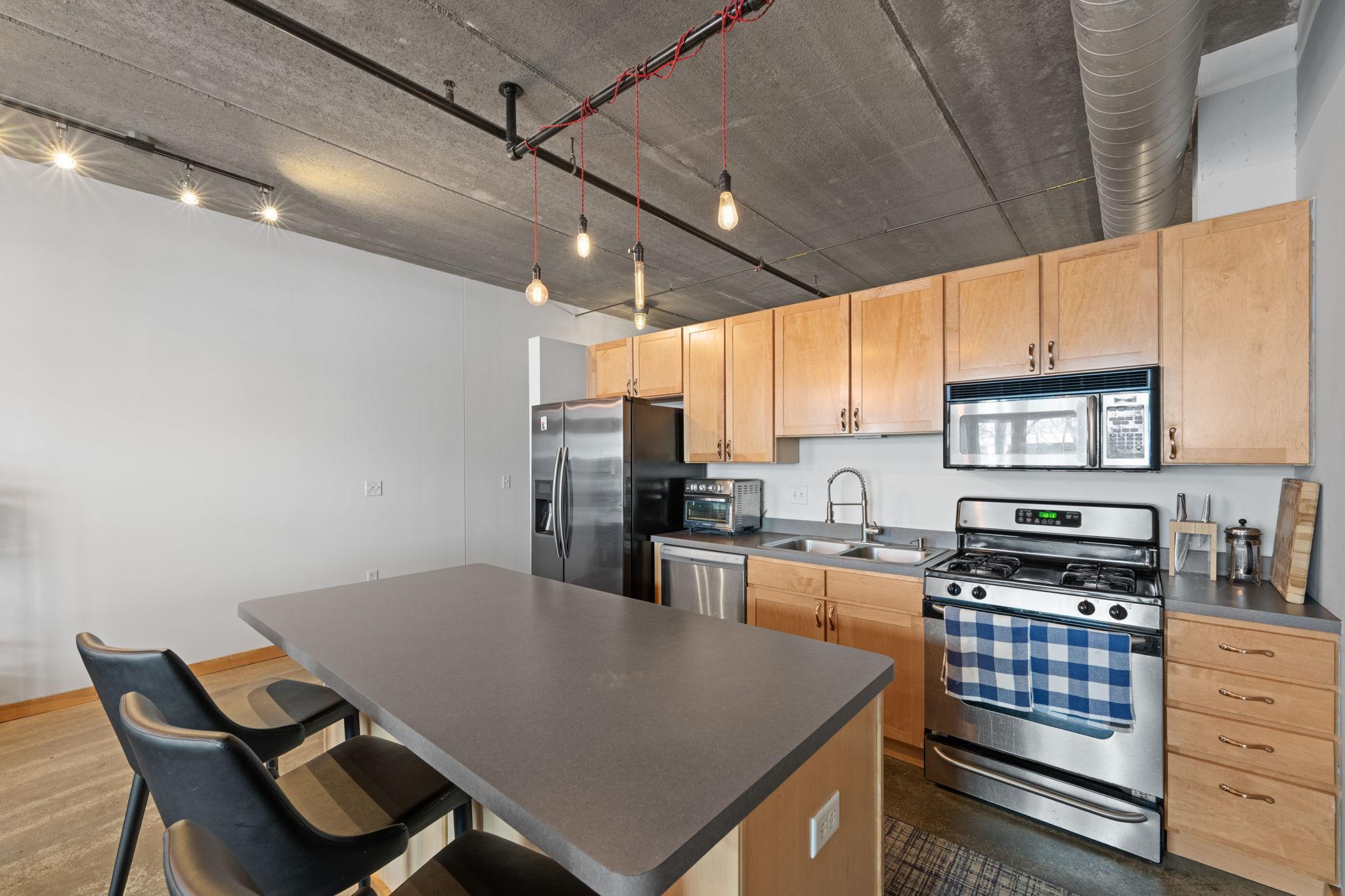 View of Residential at 710 4th Street #W210, Minneapolis MN 55401, Minneapolis (5 of 16) - Mike Wilen | Minnesota Team Real Estate