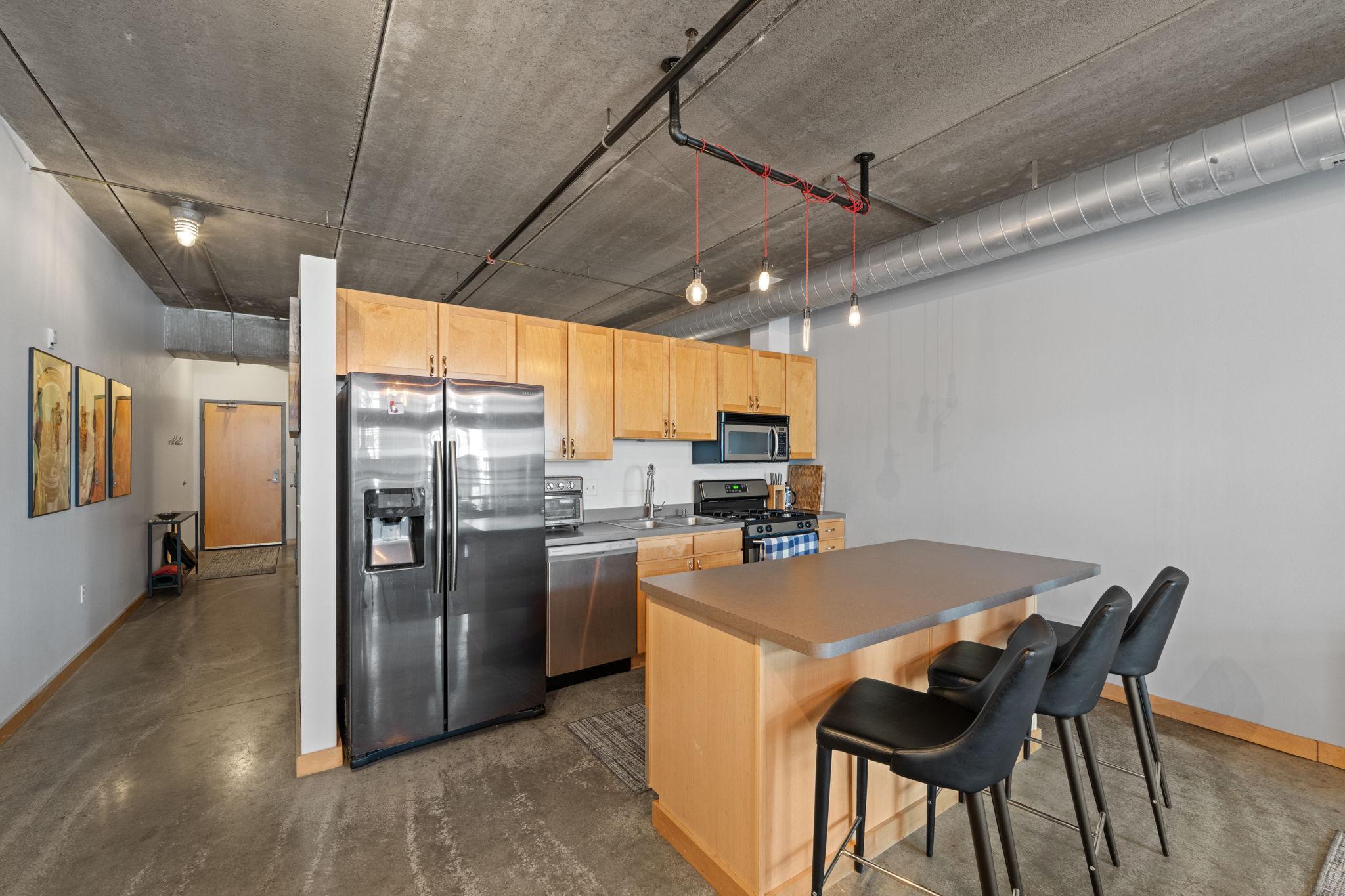 View of Residential at 710 4th Street #W210, Minneapolis MN 55401, Minneapolis (4 of 16) - Mike Wilen | Minnesota Team Real Estate