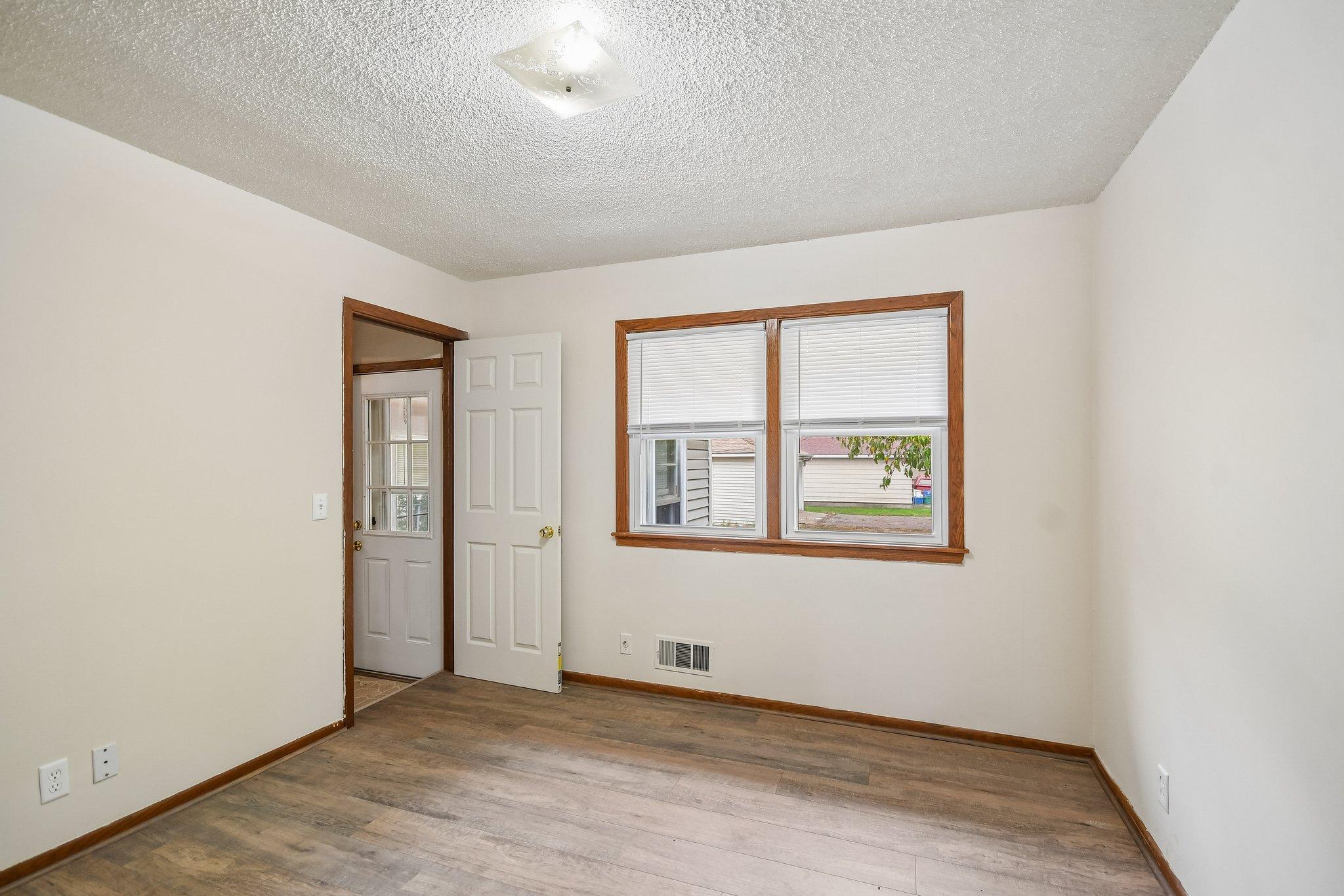View of Residential at 5324 Emerson Avenue, Brooklyn Center MN 55430, Brooklyn Center (13 of 37) - Mike Wilen | Minnesota Team Real Estate
