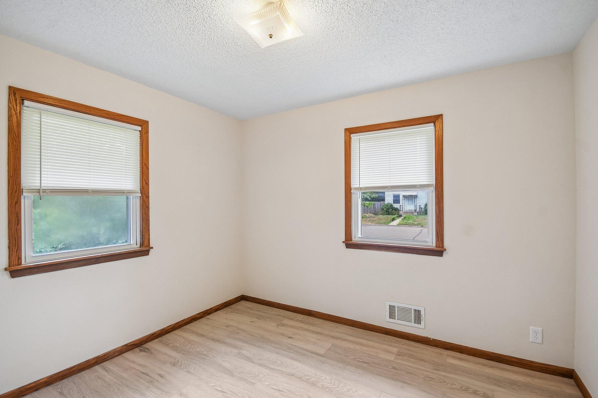 View of Residential at 5324 Emerson Avenue, Brooklyn Center MN 55430, Brooklyn Center (10 of 37) - Mike Wilen | Minnesota Team Real Estate