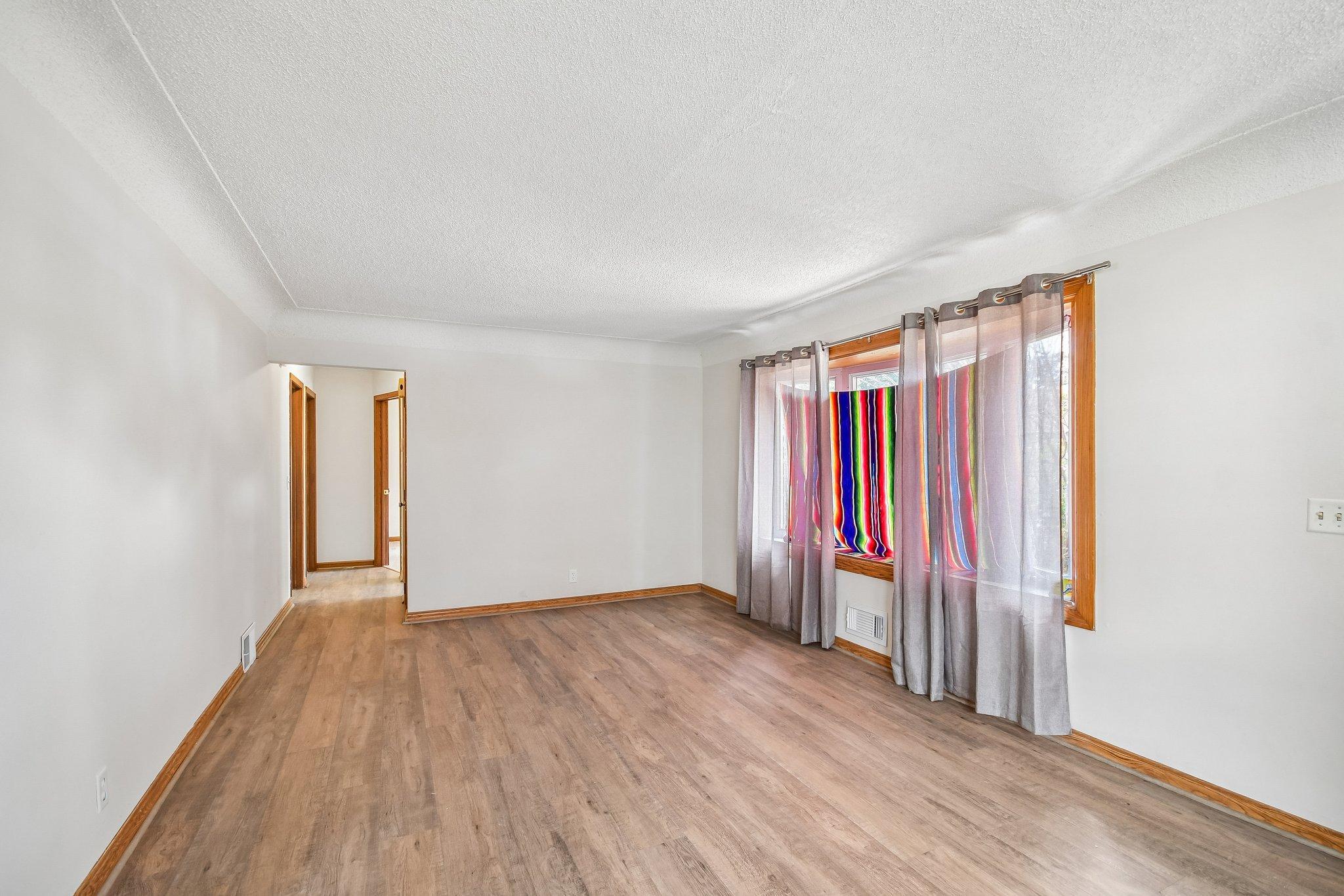 View of Residential at 5324 Emerson Avenue, Brooklyn Center MN 55430, Brooklyn Center (4 of 37) - Mike Wilen | Minnesota Team Real Estate