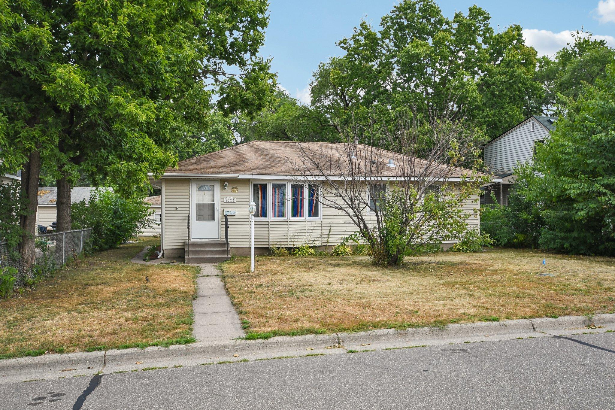 View of Residential at 5324 Emerson Avenue, Brooklyn Center MN 55430, Brooklyn Center (34 of 37) - Mike Wilen | Minnesota Team Real Estate