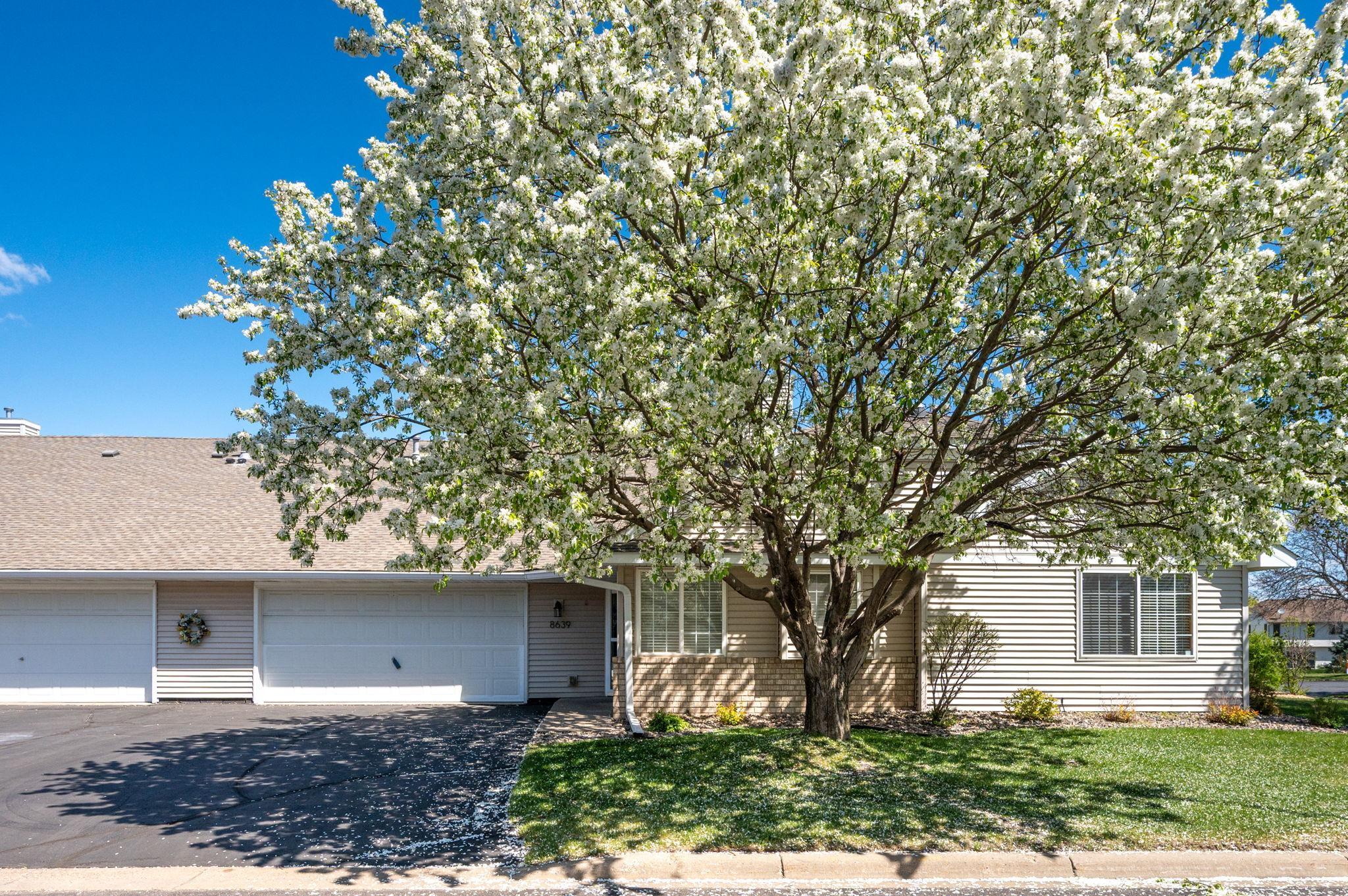 View of Residential at 8639 Prestwick Lane, Brooklyn Park MN 55443, Brooklyn Park (6 of 18) - Mike Wilen | Minnesota Team Real Estate
