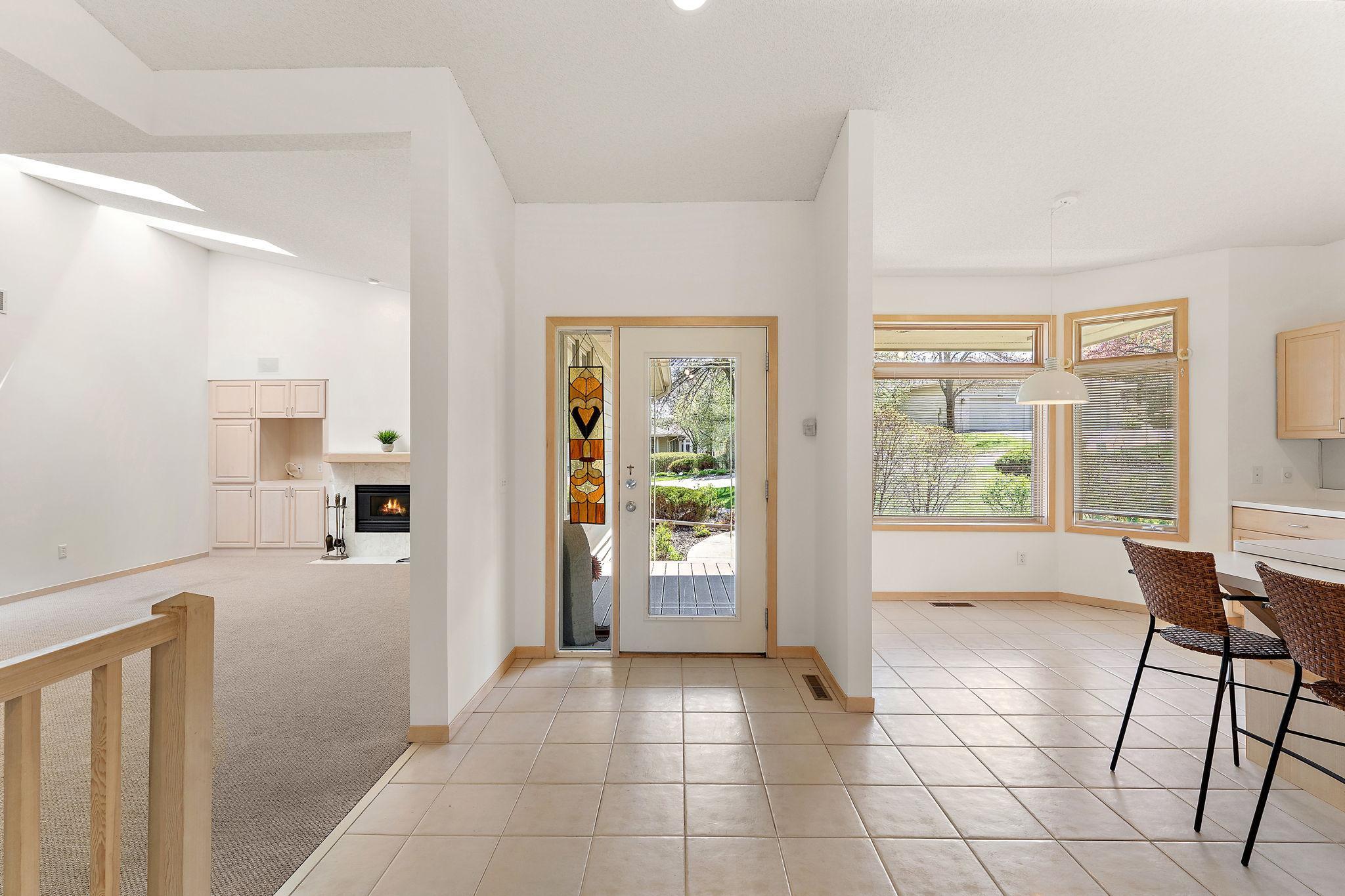 View of Residential at 8914 Hilloway Road, Eden Prairie MN 55347, Eden Prairie (4 of 45) - Mike Wilen | Minnesota Team Real Estate