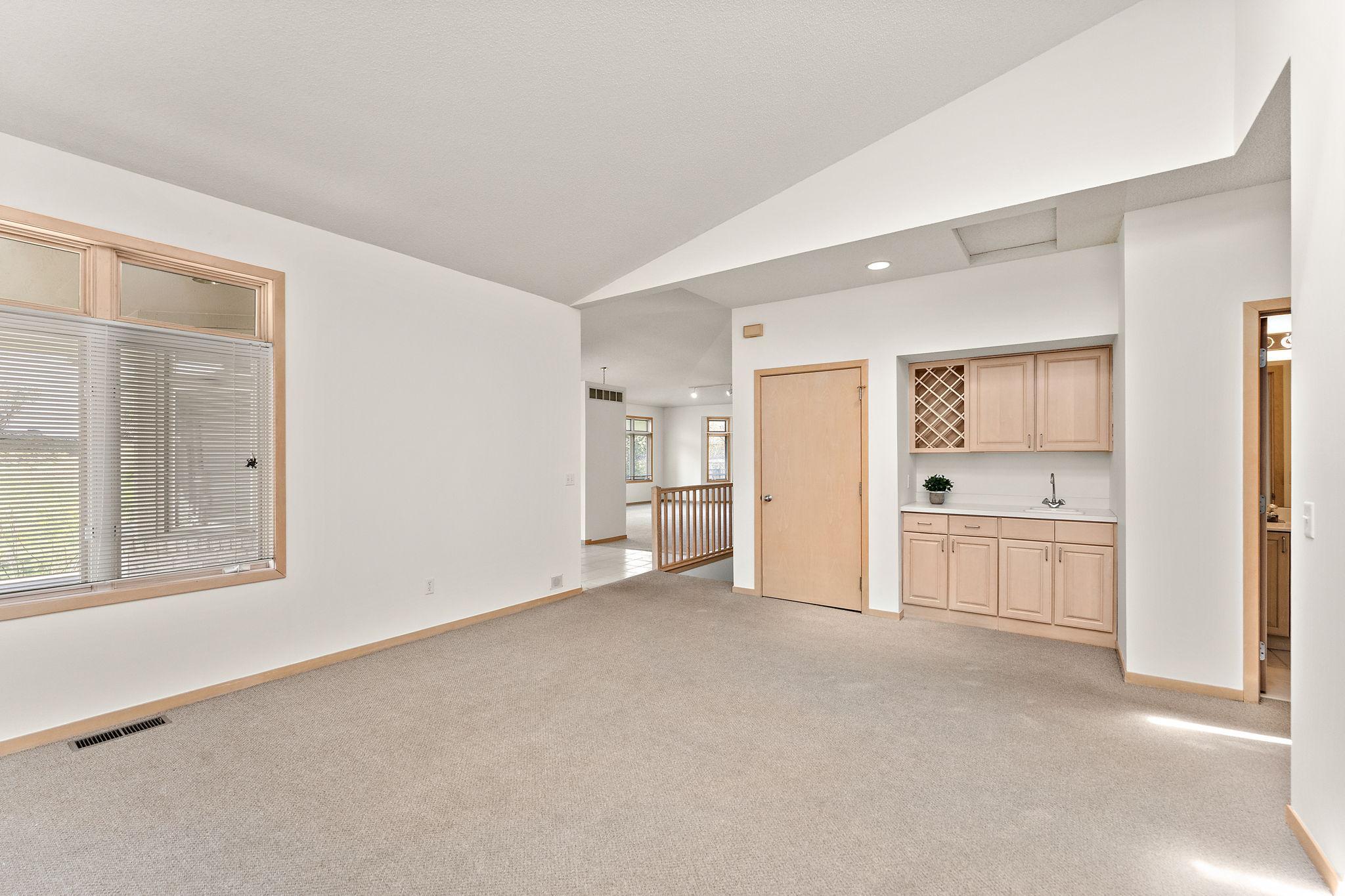 View of Residential at 8914 Hilloway Road, Eden Prairie MN 55347, Eden Prairie (29 of 45) - Mike Wilen | Minnesota Team Real Estate