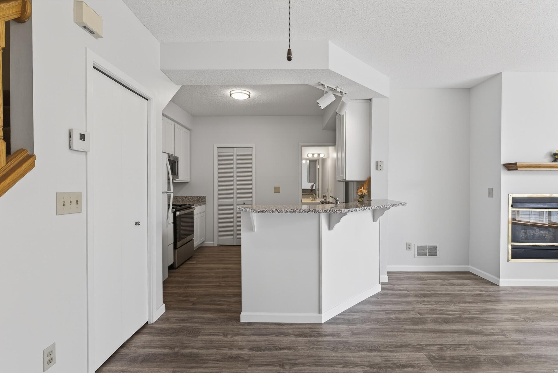 View of Residential at 9249 Troon Court, Woodbury MN 55125, Woodbury (13 of 28) - Mike Wilen | Minnesota Team Real Estate