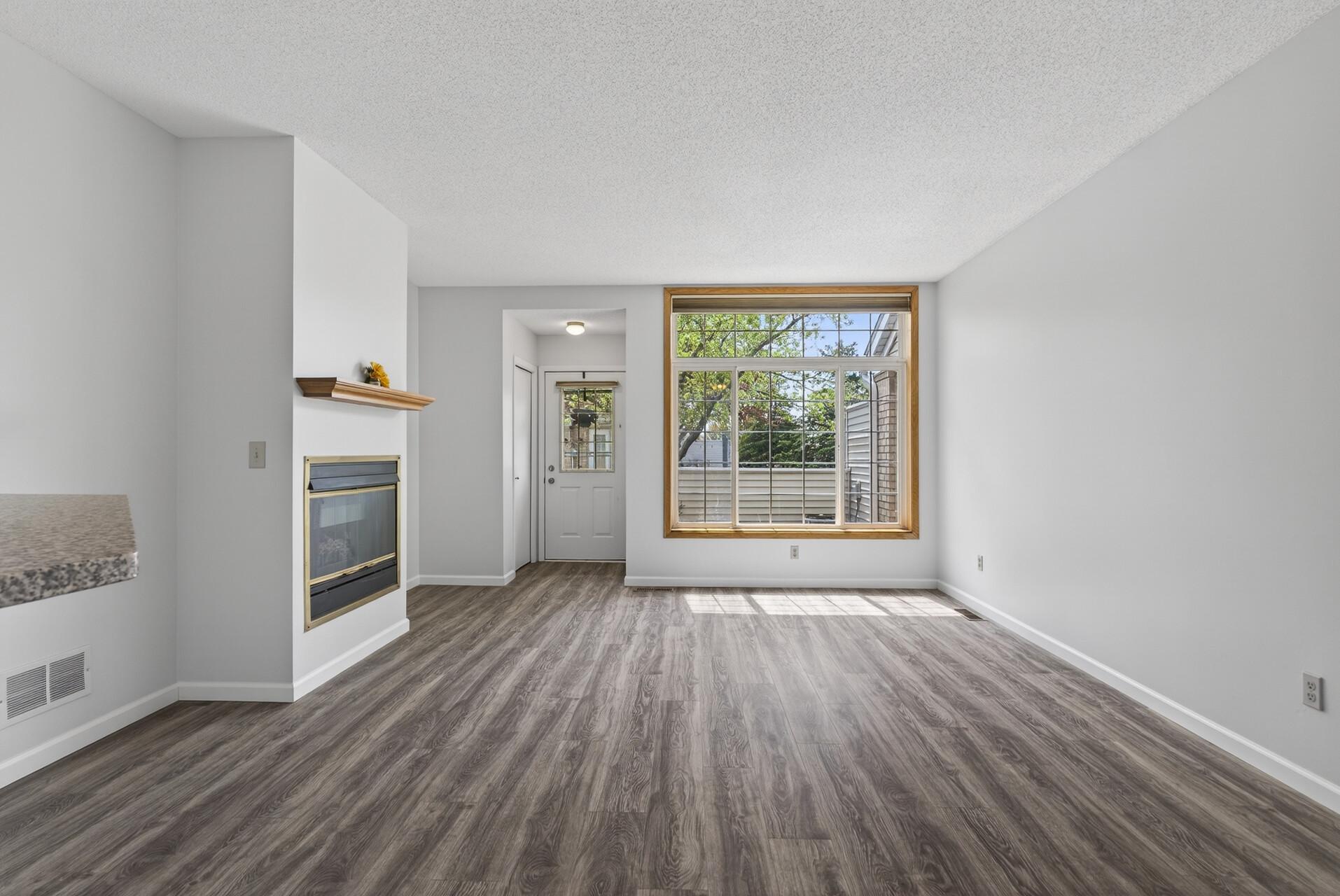 View of Residential at 9249 Troon Court, Woodbury MN 55125, Woodbury (10 of 28) - Mike Wilen | Minnesota Team Real Estate