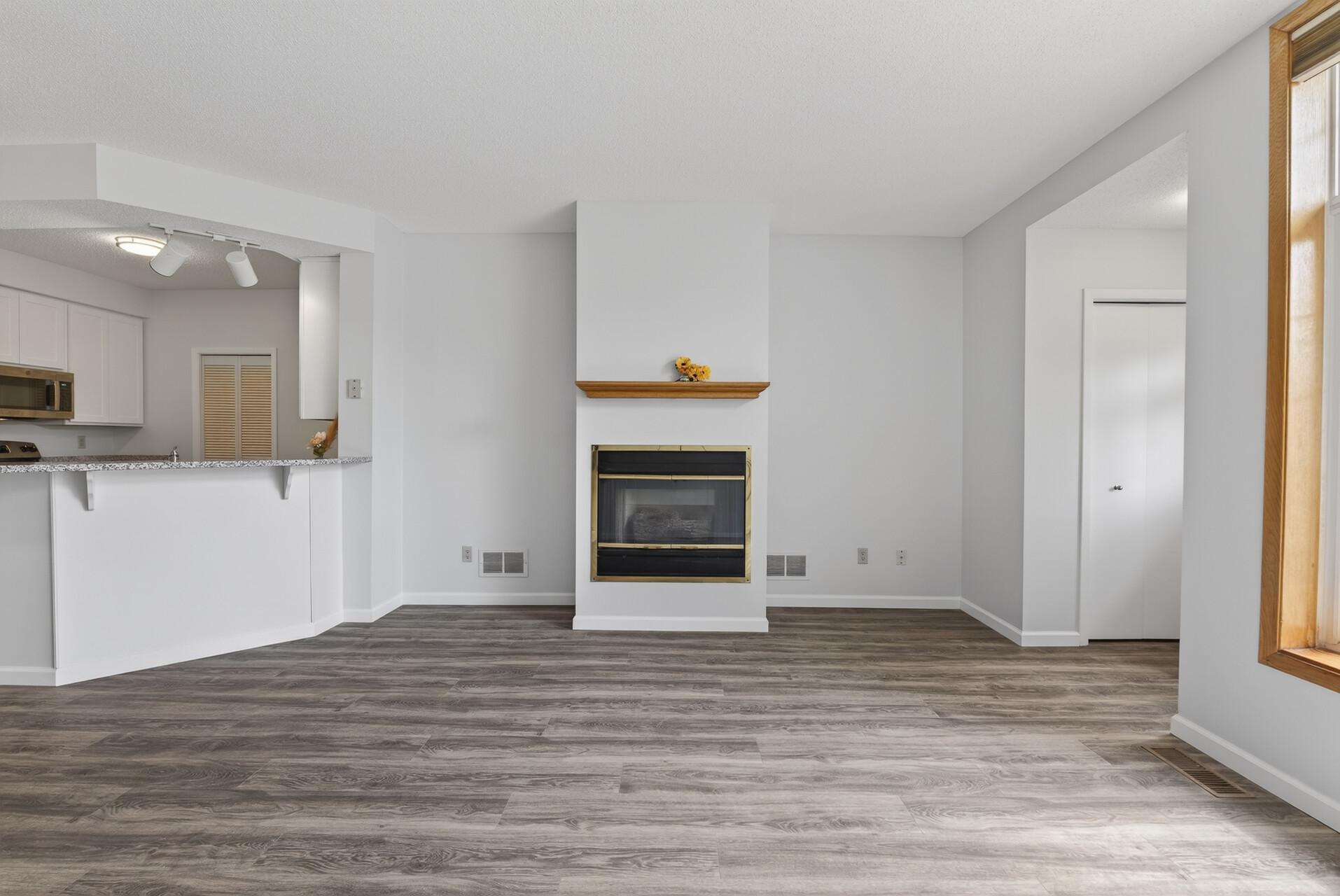 View of Residential at 9249 Troon Court, Woodbury MN 55125, Woodbury (8 of 28) - Mike Wilen | Minnesota Team Real Estate