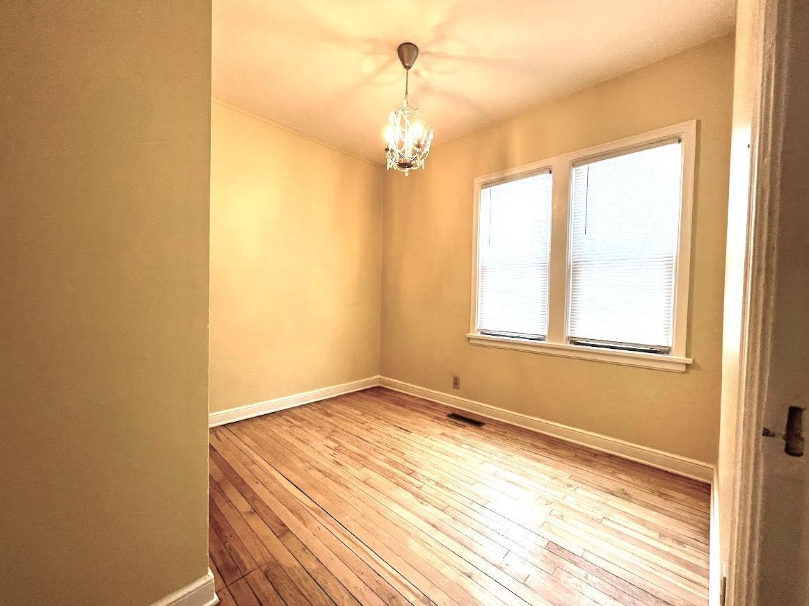 View of Residential Income at 998 Jameson Street, Saint Paul MN 55103, Saint Paul (22 of 29) - Mike Wilen | Minnesota Team Real Estate