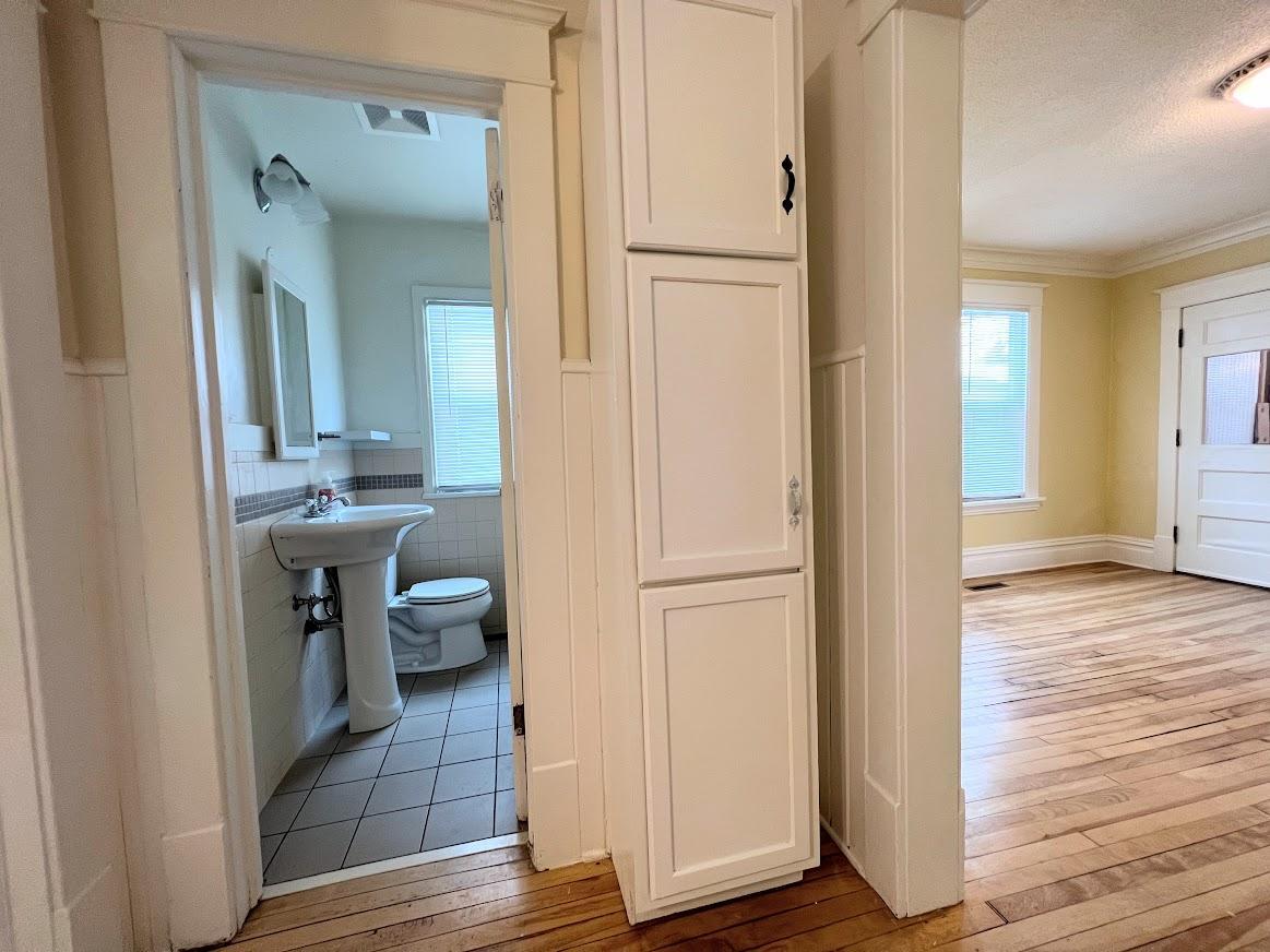 View of Residential Income at 998 Jameson Street, Saint Paul MN 55103, Saint Paul (23 of 29) - Mike Wilen | Minnesota Team Real Estate