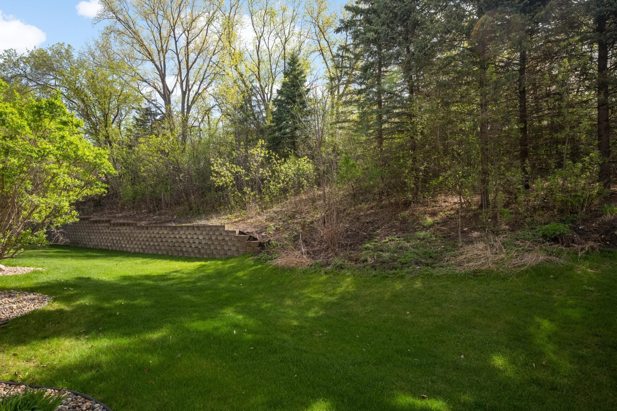 View of Residential at 11707 Langford Circle, Burnsville MN 55337, Burnsville (18 of 21) - Mike Wilen | Minnesota Team Real Estate