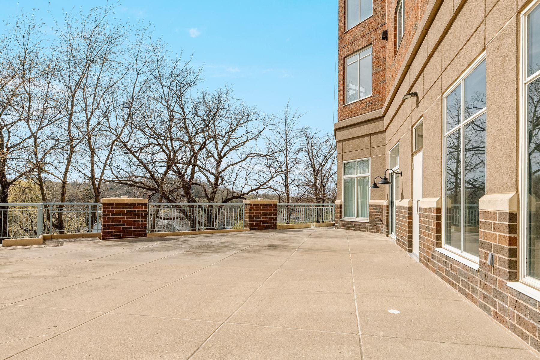 View of Residential at 8301 Creekside Circle #560, Bloomington MN 55437, Bloomington (39 of 40) - Mike Wilen | Minnesota Team Real Estate