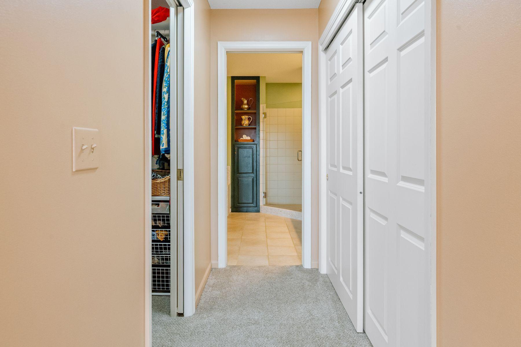 View of Residential at 8301 Creekside Circle #560, Bloomington MN 55437, Bloomington (19 of 40) - Mike Wilen | Minnesota Team Real Estate