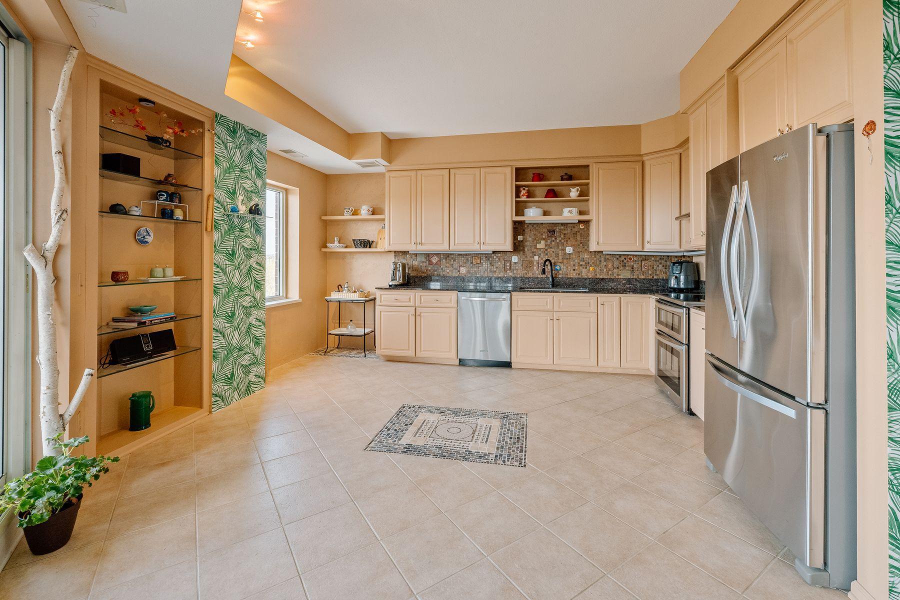 View of Residential at 8301 Creekside Circle #560, Bloomington MN 55437, Bloomington (12 of 40) - Mike Wilen | Minnesota Team Real Estate