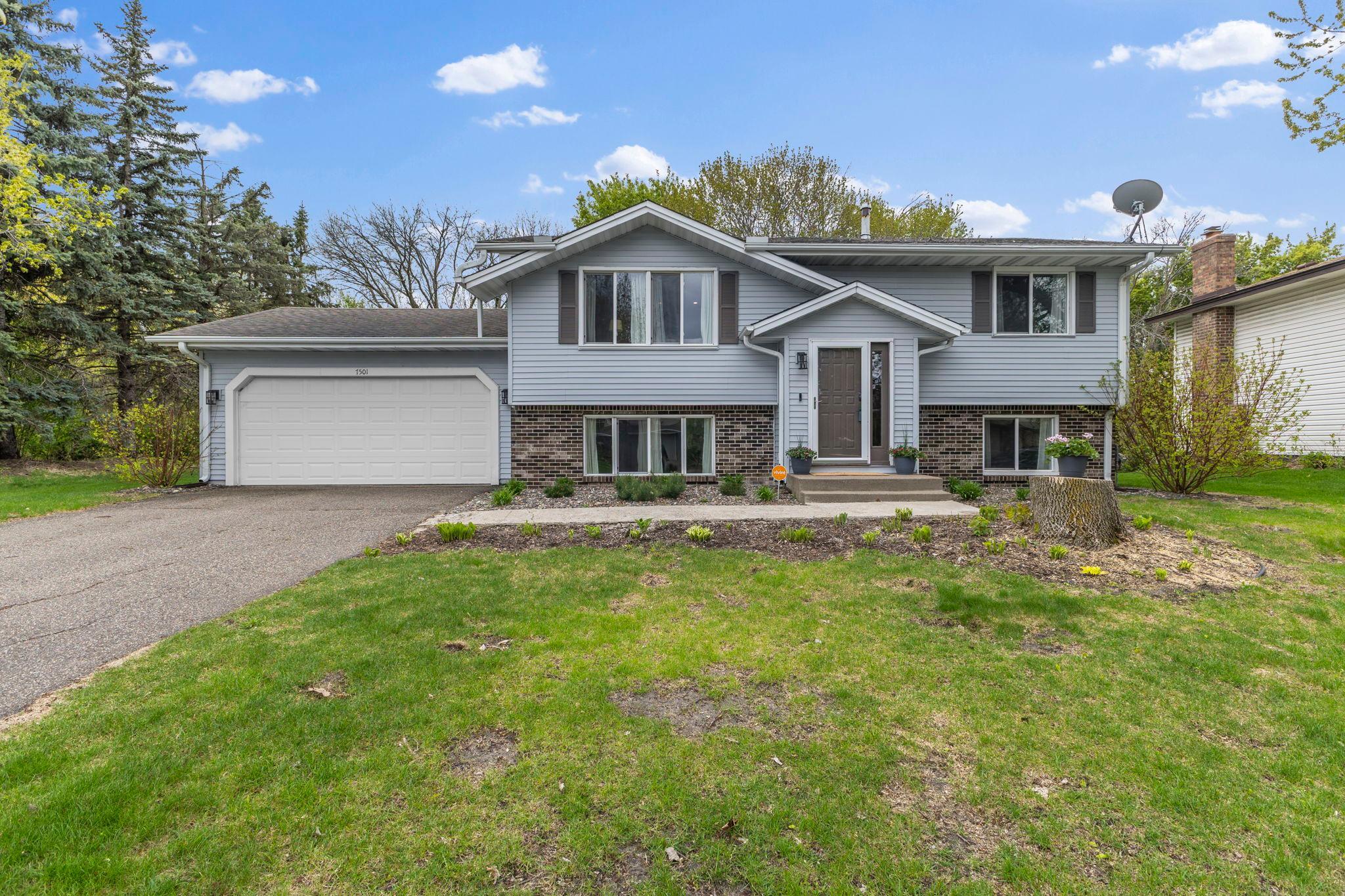 View of Residential at 7501 82nd Avenue, Brooklyn Park MN 55445, Brooklyn Park - Mike Wilen | Minnesota Team Real Estate