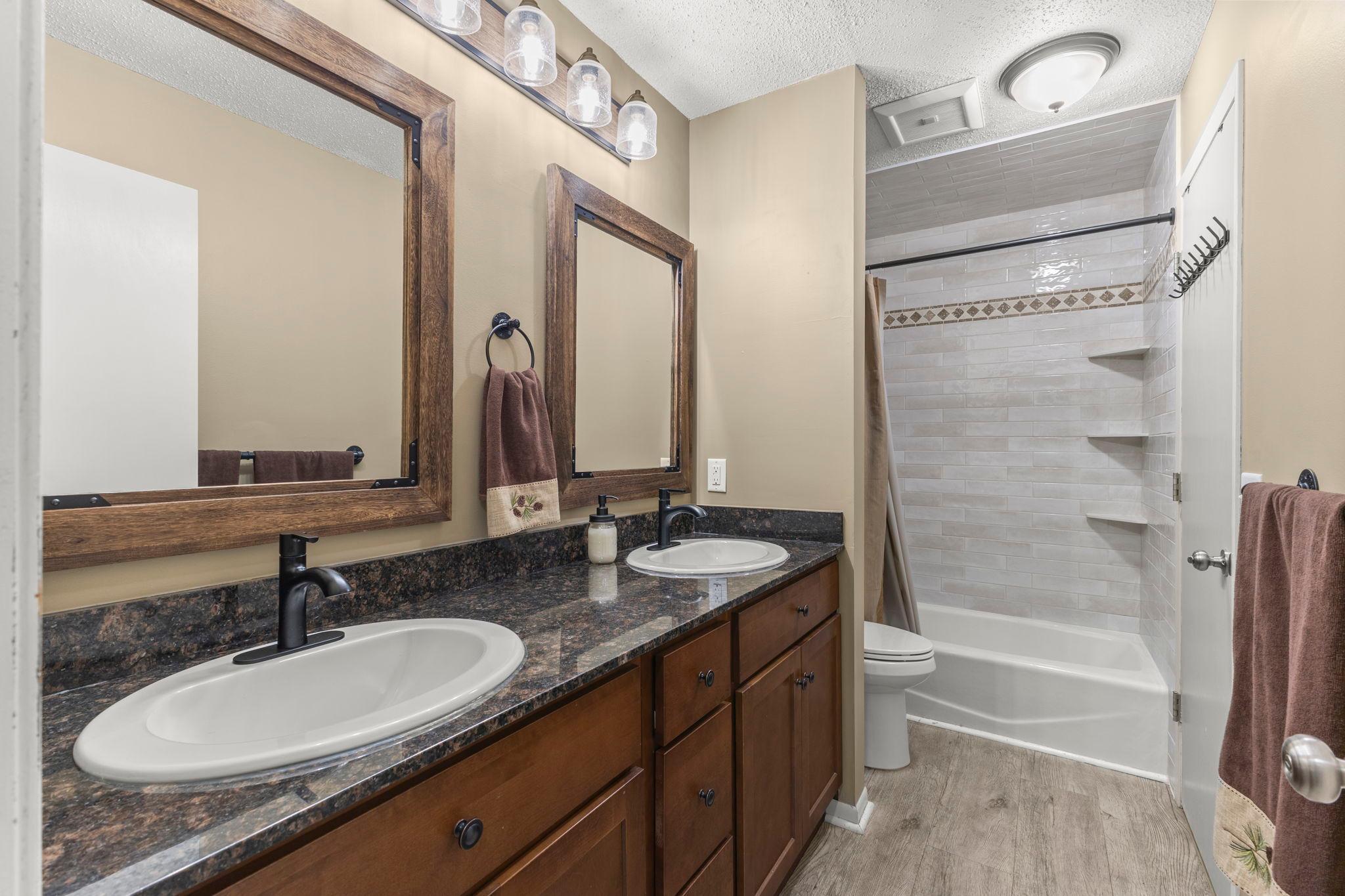 View of Residential at 7501 82nd Avenue, Brooklyn Park MN 55445, Brooklyn Park (10 of 26) - Mike Wilen | Minnesota Team Real Estate