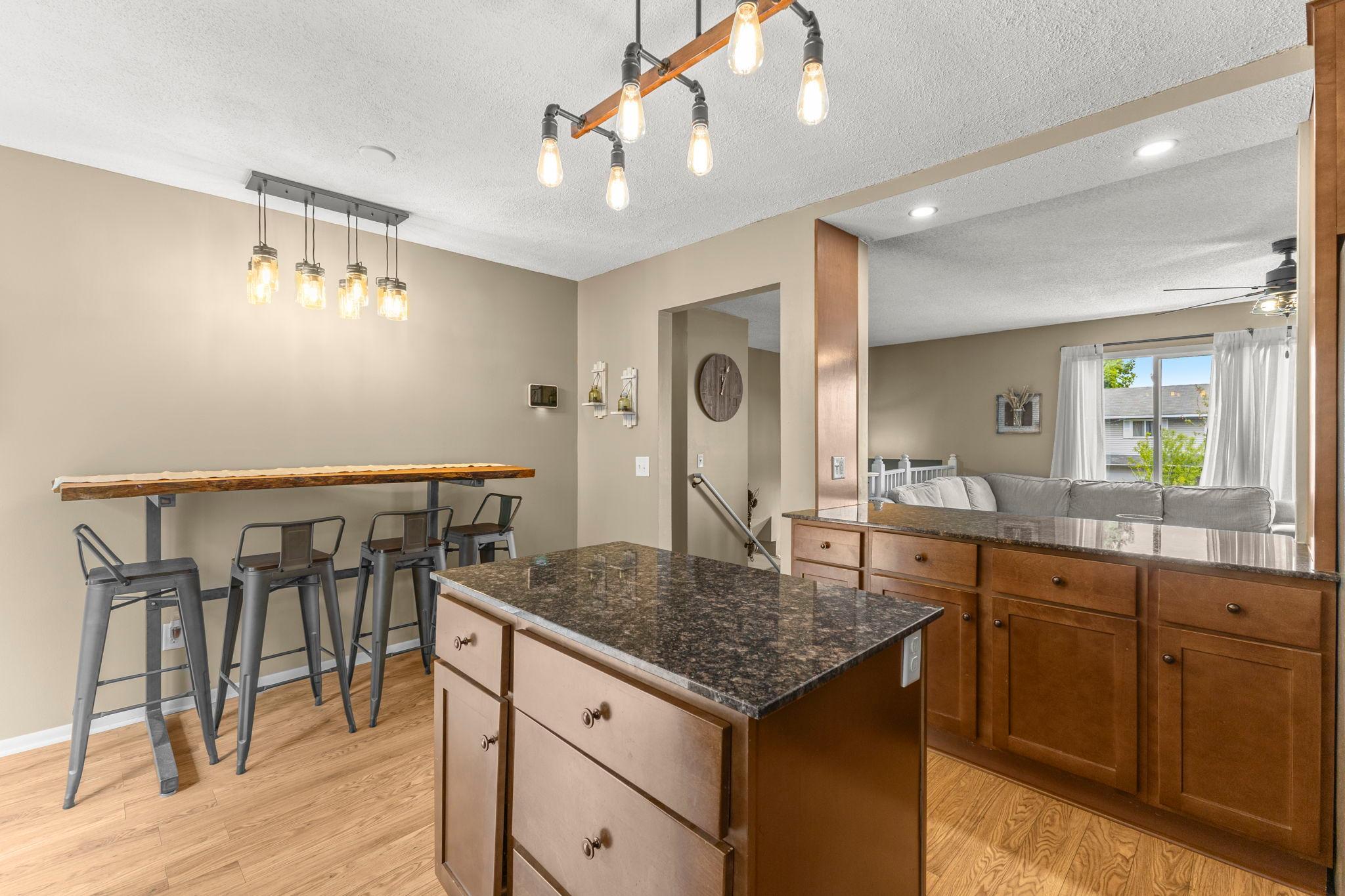 View of Residential at 7501 82nd Avenue, Brooklyn Park MN 55445, Brooklyn Park (5 of 26) - Mike Wilen | Minnesota Team Real Estate