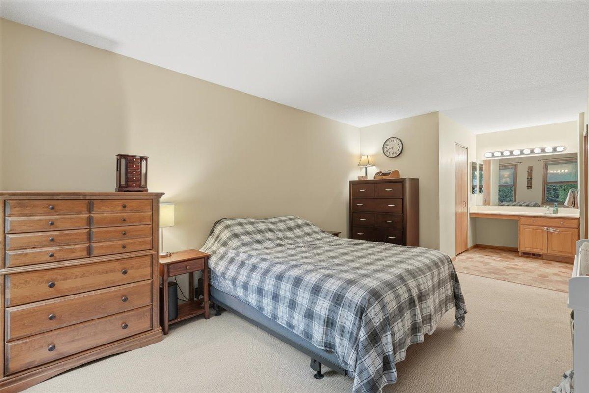View of Residential at 1381 Berry Ridge Road #404, Eagan MN 55123, Eagan (16 of 25) - Mike Wilen | Minnesota Team Real Estate