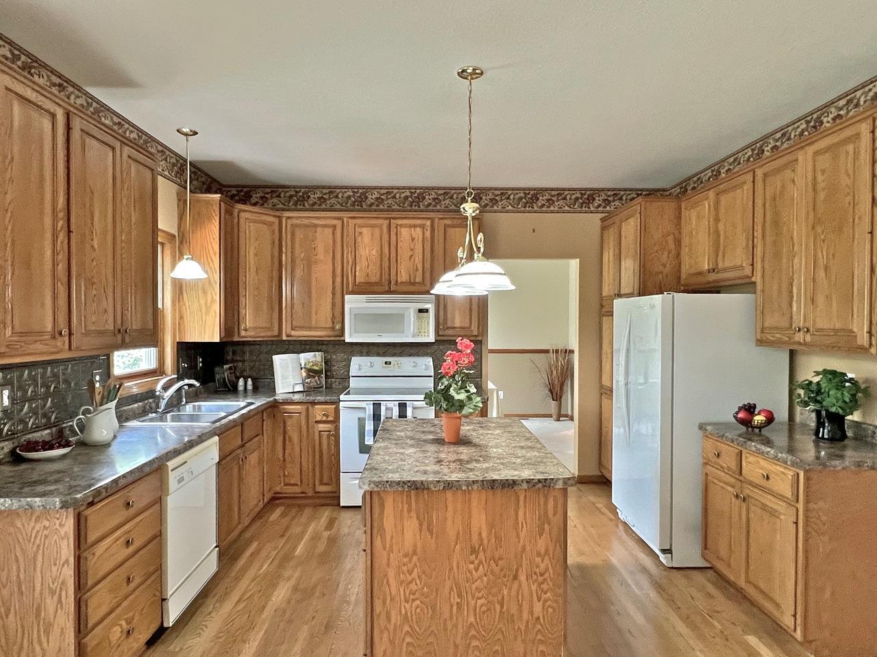 View of Residential at 6361 Beckman Court, Inver Grove Heights MN 55077, Inver Grove Heights (4 of 44) - Mike Wilen | Minnesota Team Real Estate