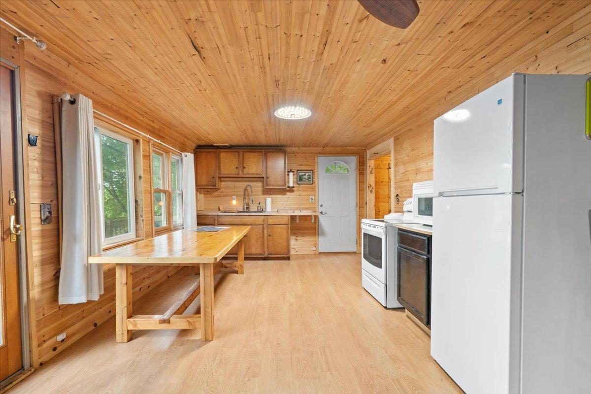 View of Residential at 21165 Elkview Circle, Richmond MN 56368, Richmond (5 of 25) - Mike Wilen | Minnesota Team Real Estate