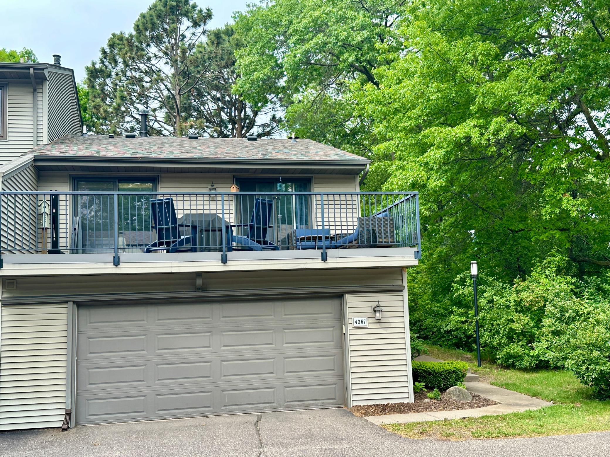 View of Residential at 4367 Arden View Court, Arden Hills MN 55112, Arden Hills (31 of 36) - Mike Wilen | Minnesota Team Real Estate